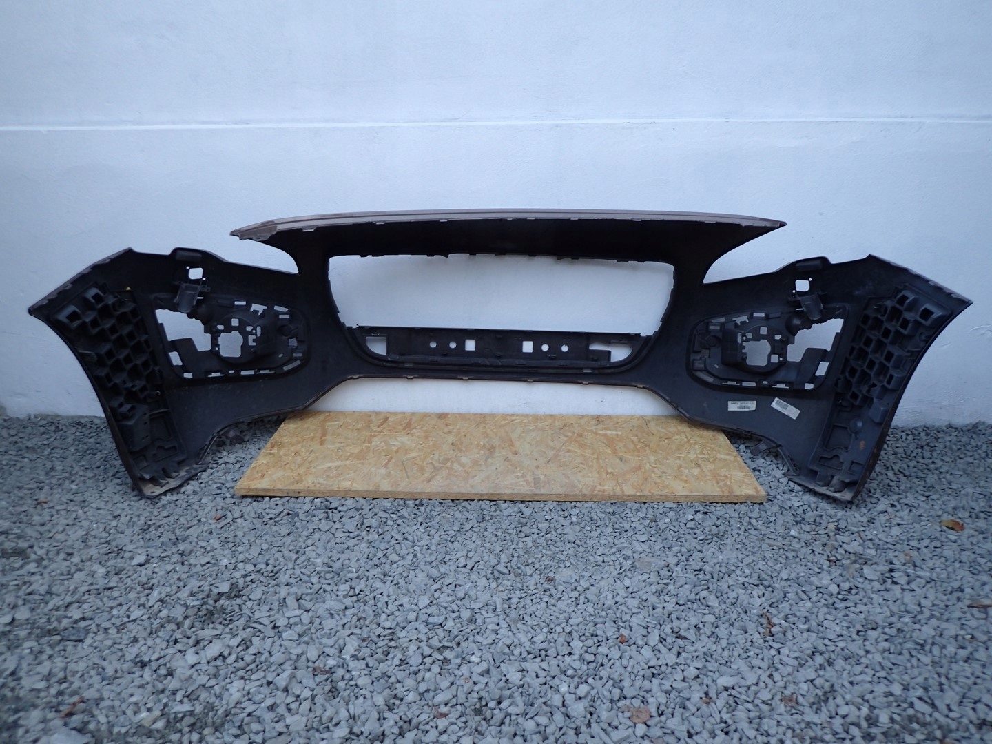 bumper front front PEUGEOT 3008 1 and LIFT