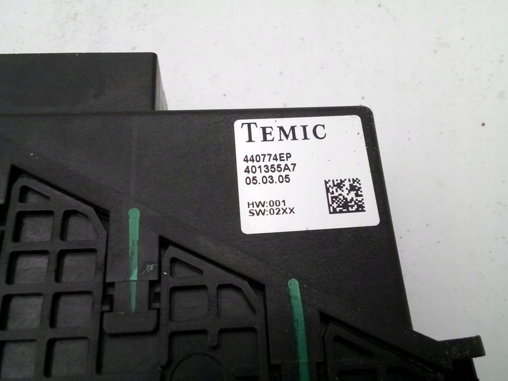 VW Polo 9N lift FL module mini motor control unit windows right front 6Y2959801