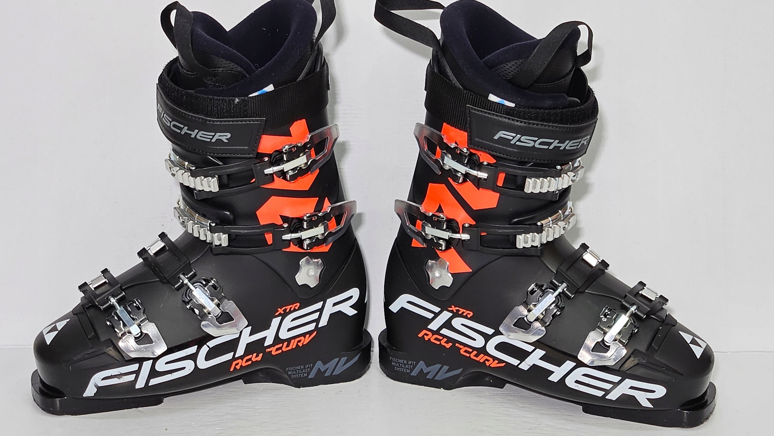 26-26.5cm Fischer RC4 the CURV 110 【公式通販】