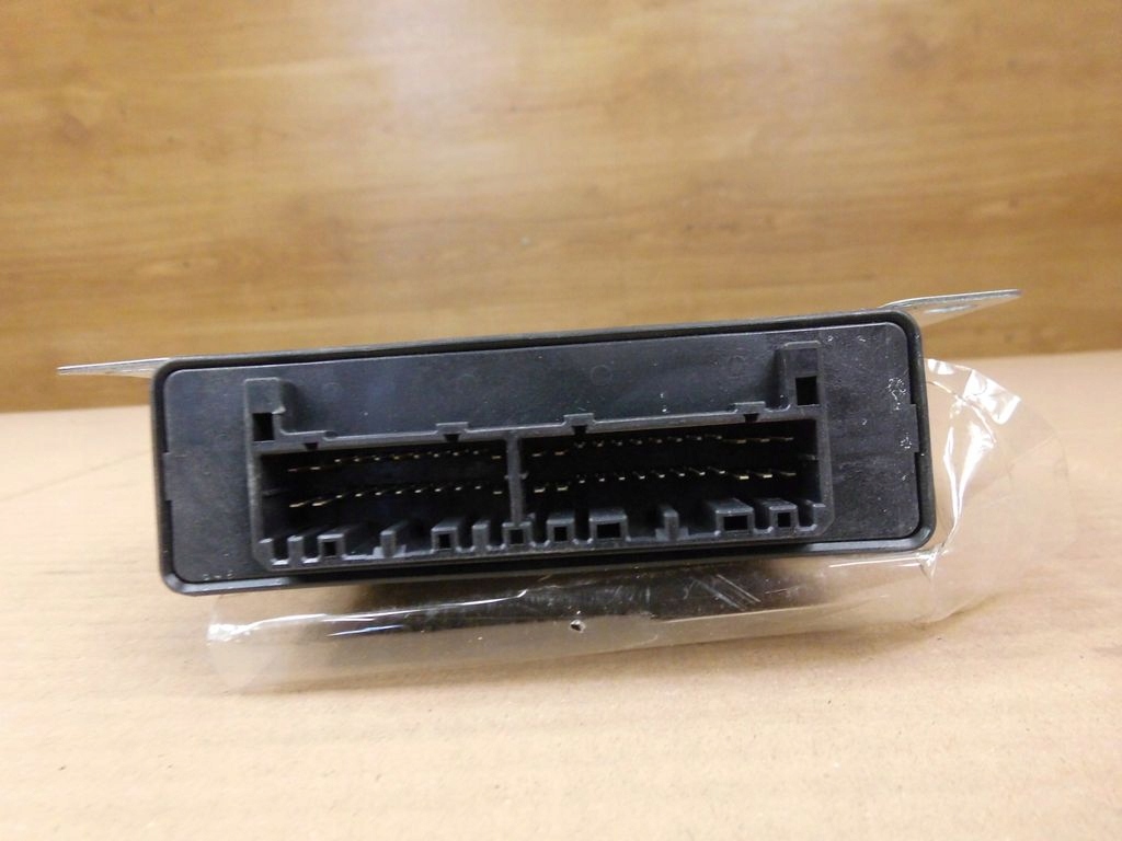 Mitsubishi Outlander III 2.0 2.4 HYBRID module control unit baterii 9479A163