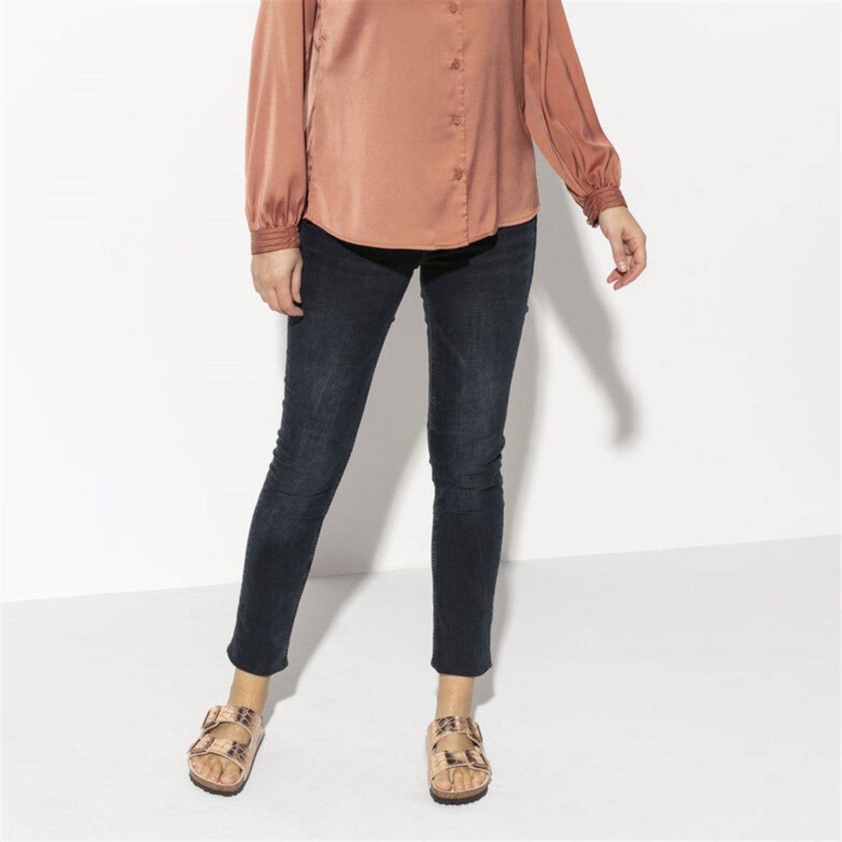 BIRKENSTOCK KLAPKI ARIZONA GATOR GLEAM COPPER 39 Kod producenta 1016047