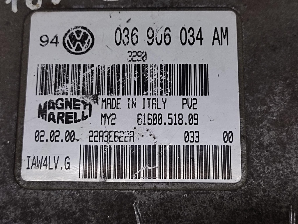 VW GOLF IV control unit of the engine 036906034AM