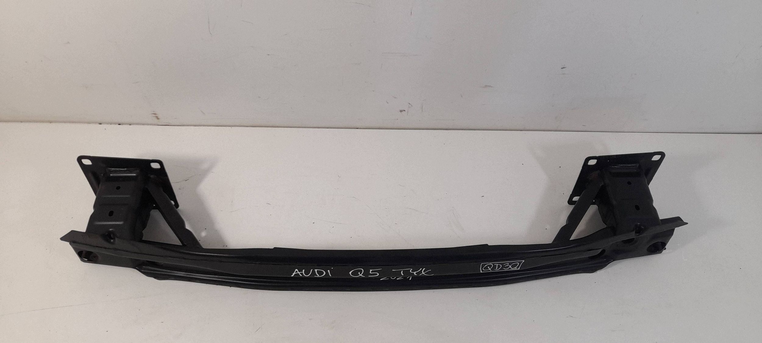 Audi Q5 SQ5 FY TRAVERSA paraurti posteriore (QD30)