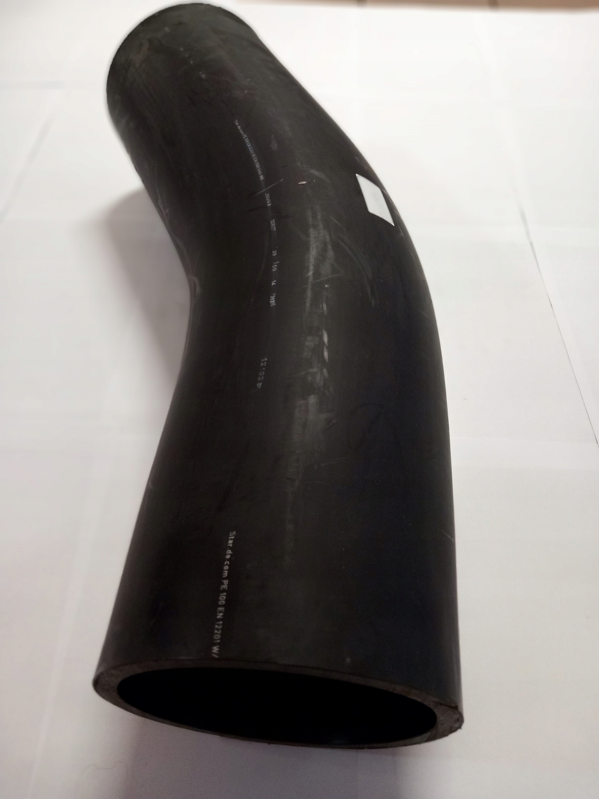 Łuk Pe wtryskowo-doczołowy Dn 250x22 SDR17
