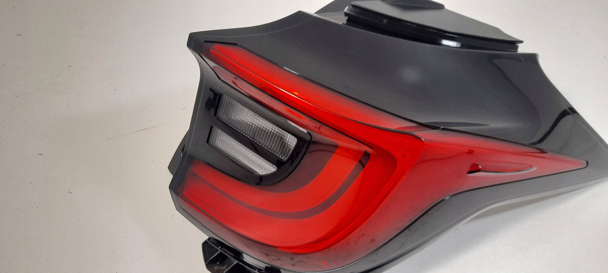 Toyota Yaris IV XP21 light rear right KOITOK012 (R494)