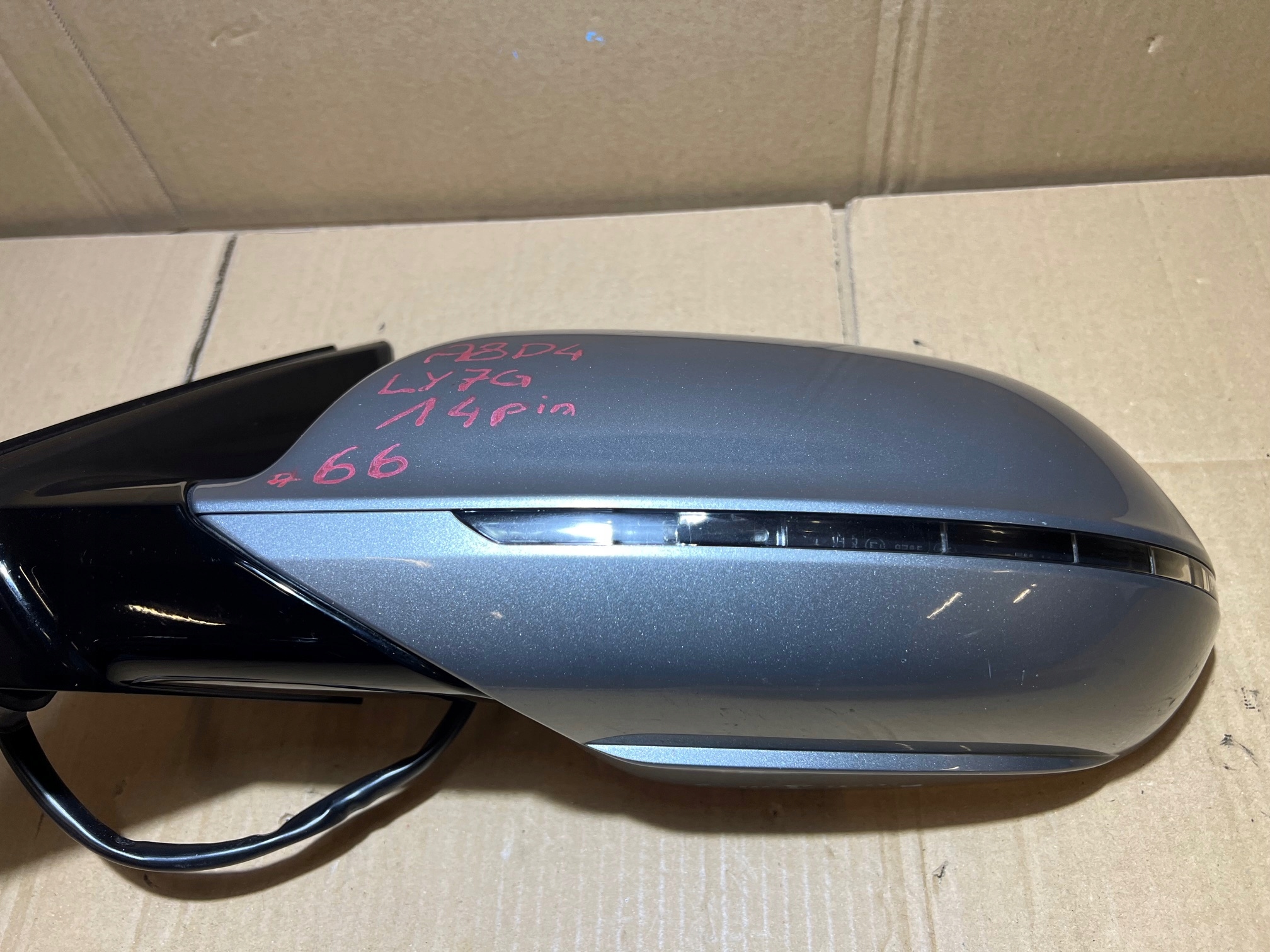 AUDI A8 D4 mirror left 14 PIN LY7G FOTOCHROM