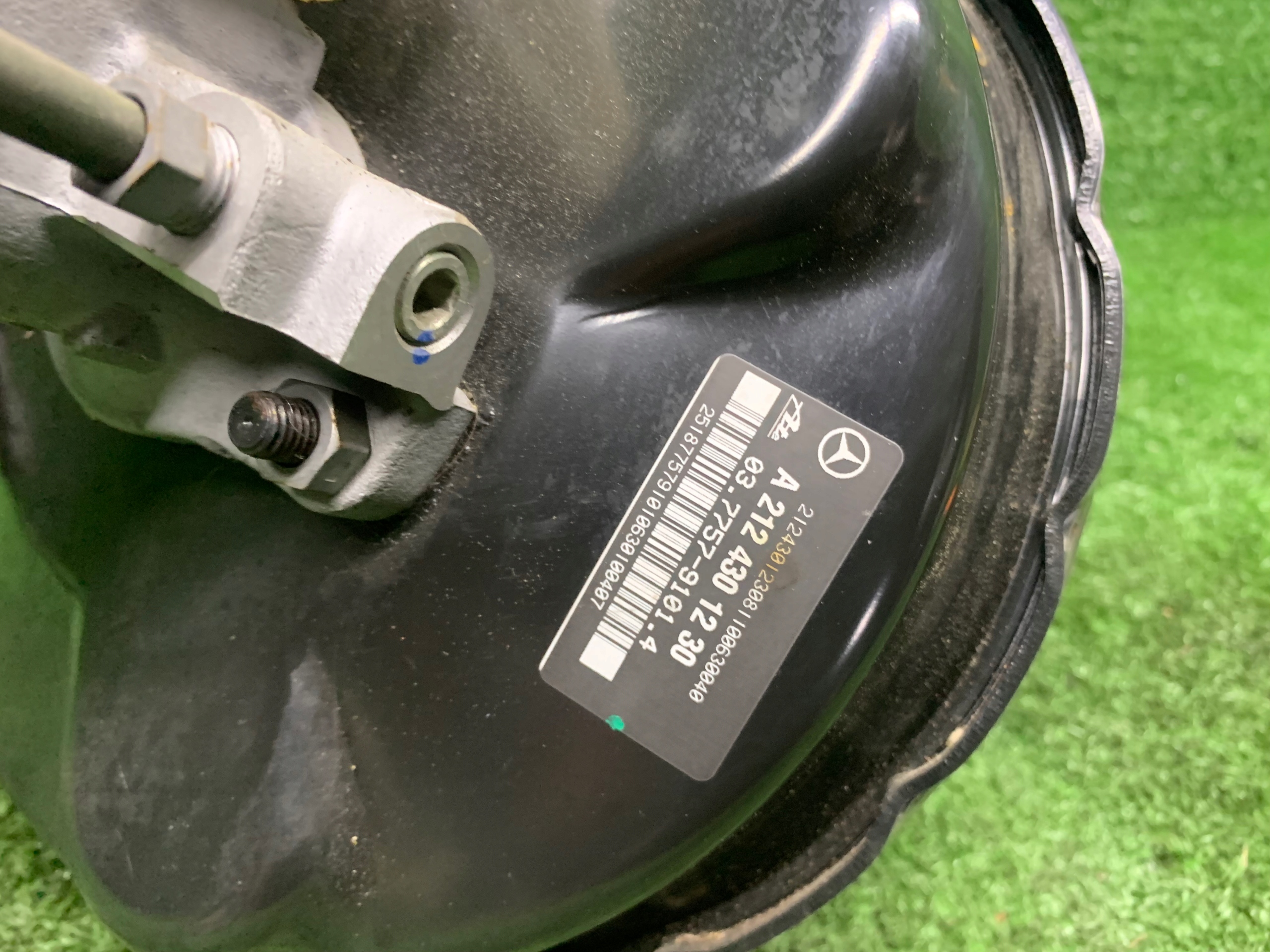 MERCEDES W212 servo Servofreno A2124301230