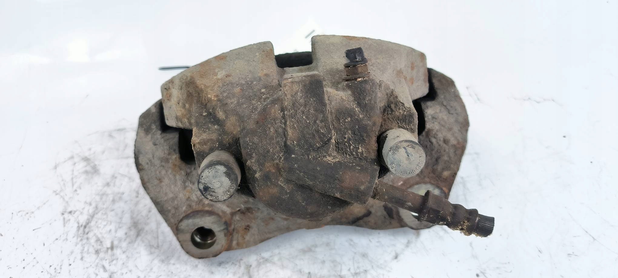 caliper brake front right 1.9 TDI VOLKSWAGEN TRANSPORTER T5 CARAVELLE