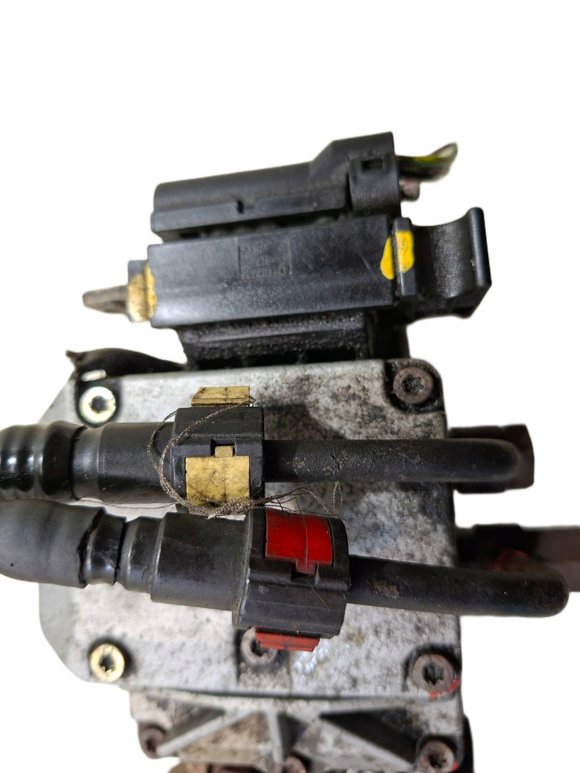 pompe d'injection FORD FOCUS MK1 1.8 TDDI C9DB 0281010888