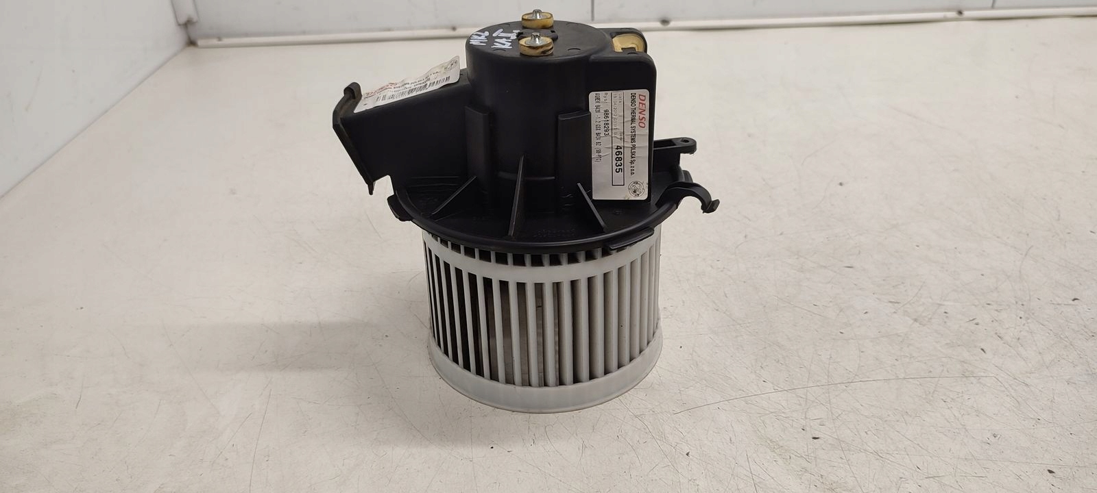 tOPENÍ ventilátor klími Ford KA II MK2 1,2