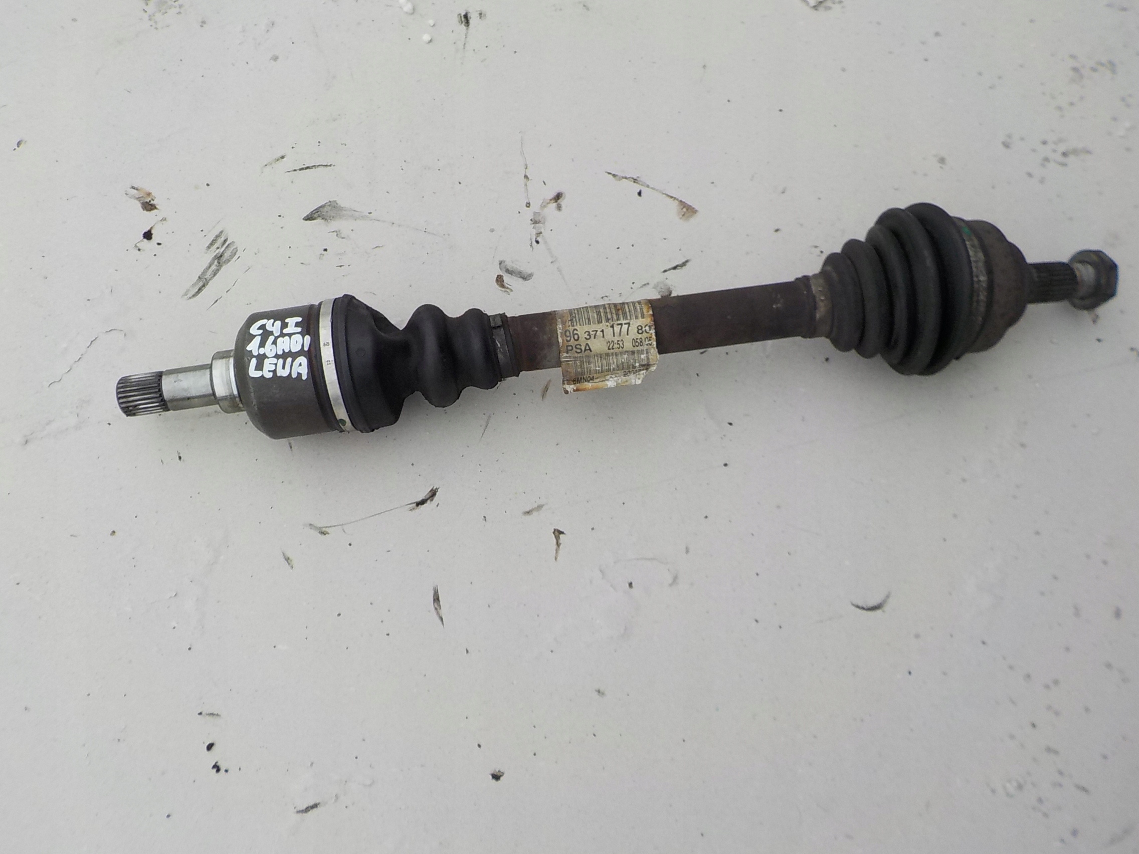 semi-axis left citroen c4 and 1,6 hdi 9637117780