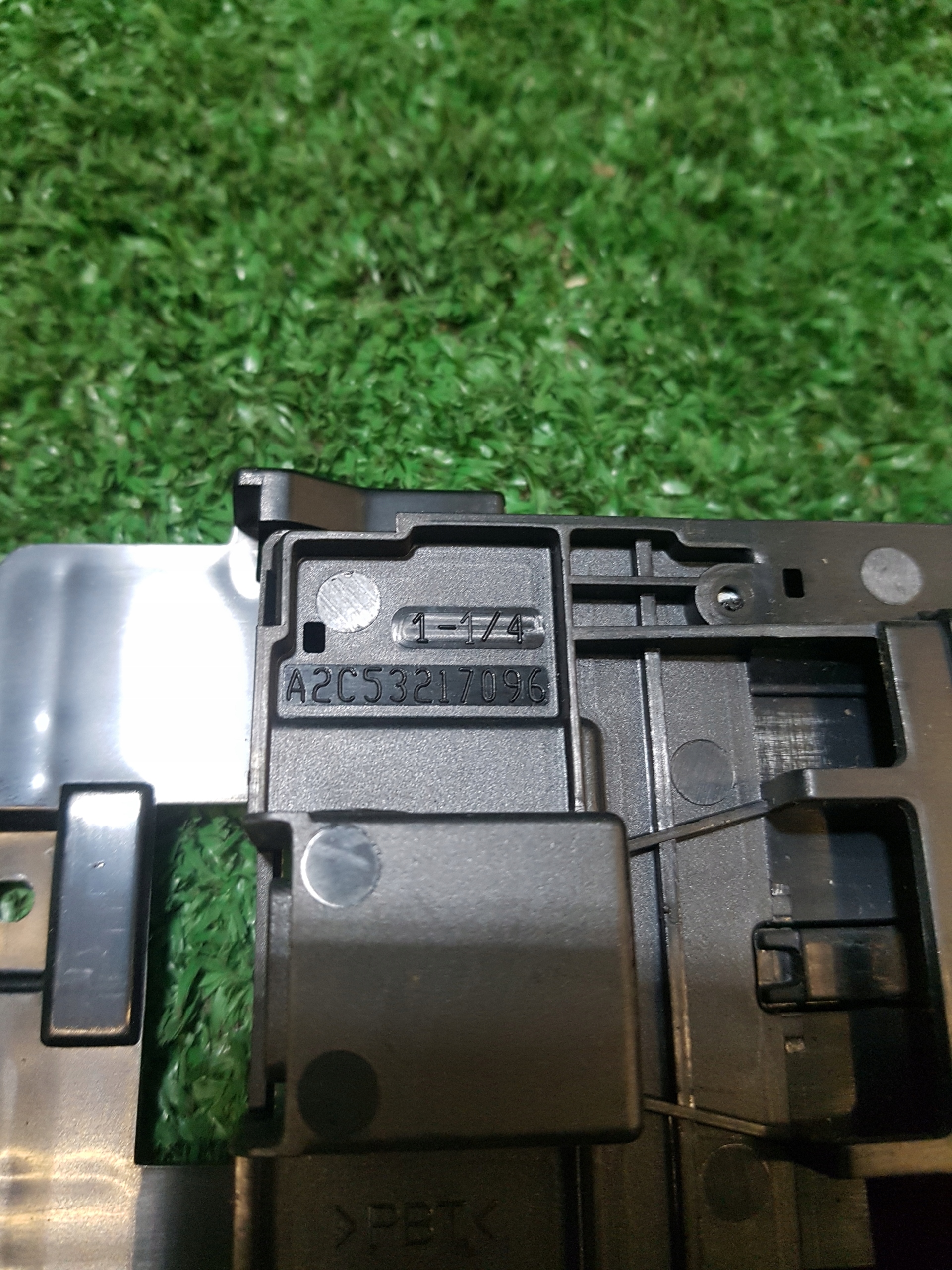 player KARTY RENAULT LAGUNA 3 A2C53217096