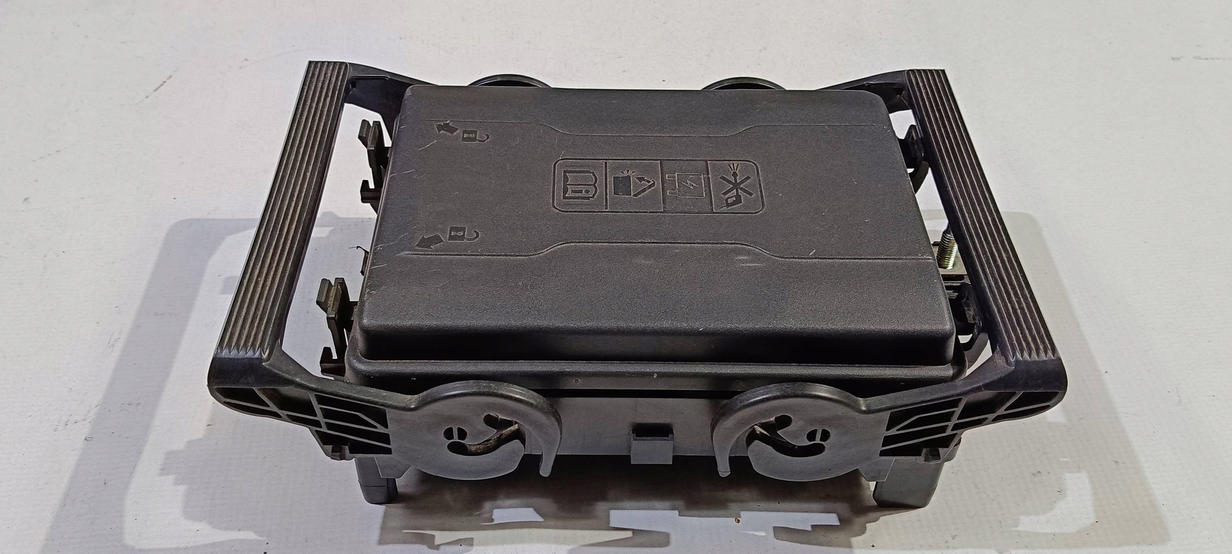 Module fusibles Chevrolet Corvette C7 2014