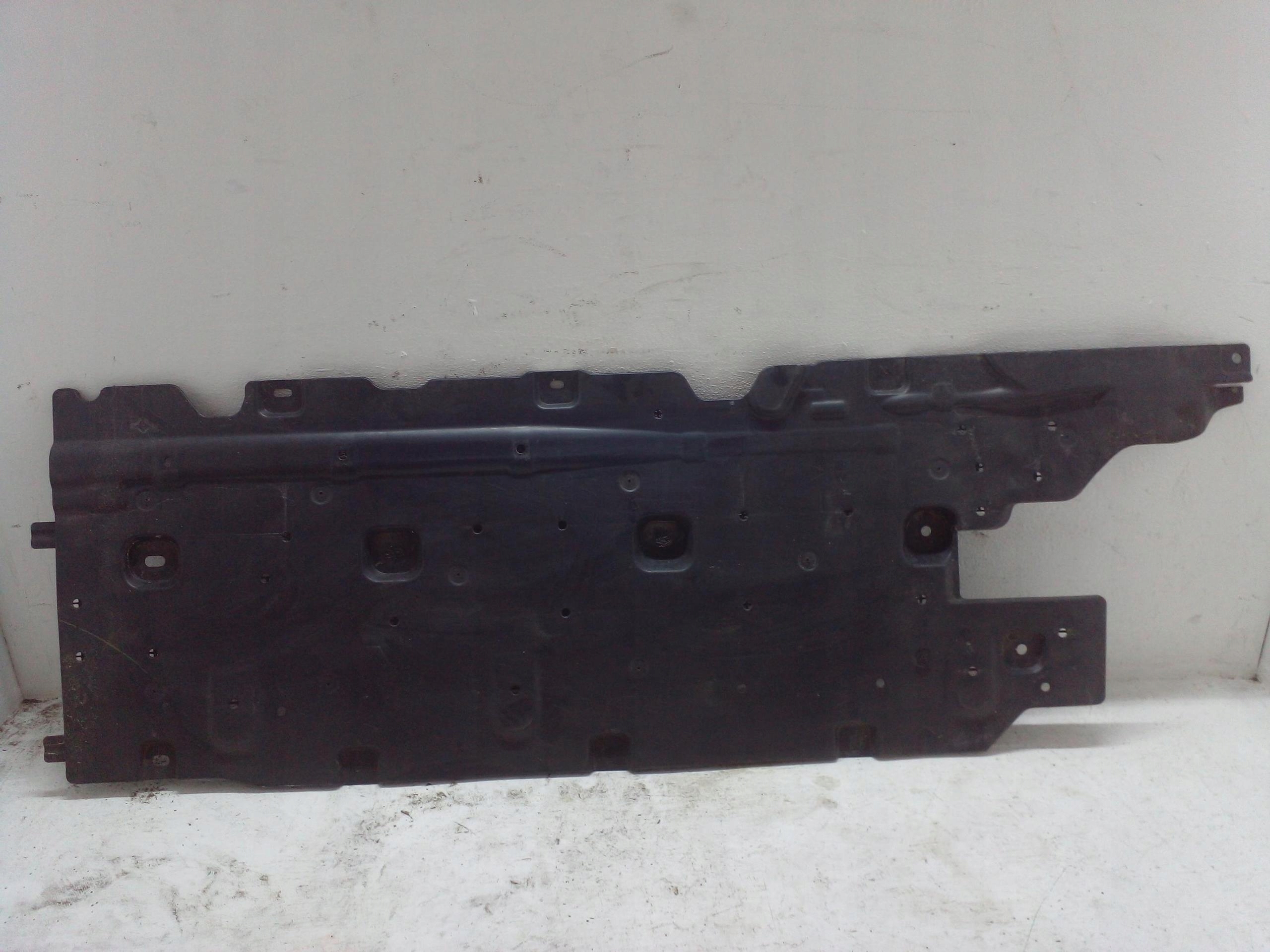 cover chassis left RENAULT MEGANE IV HB 16