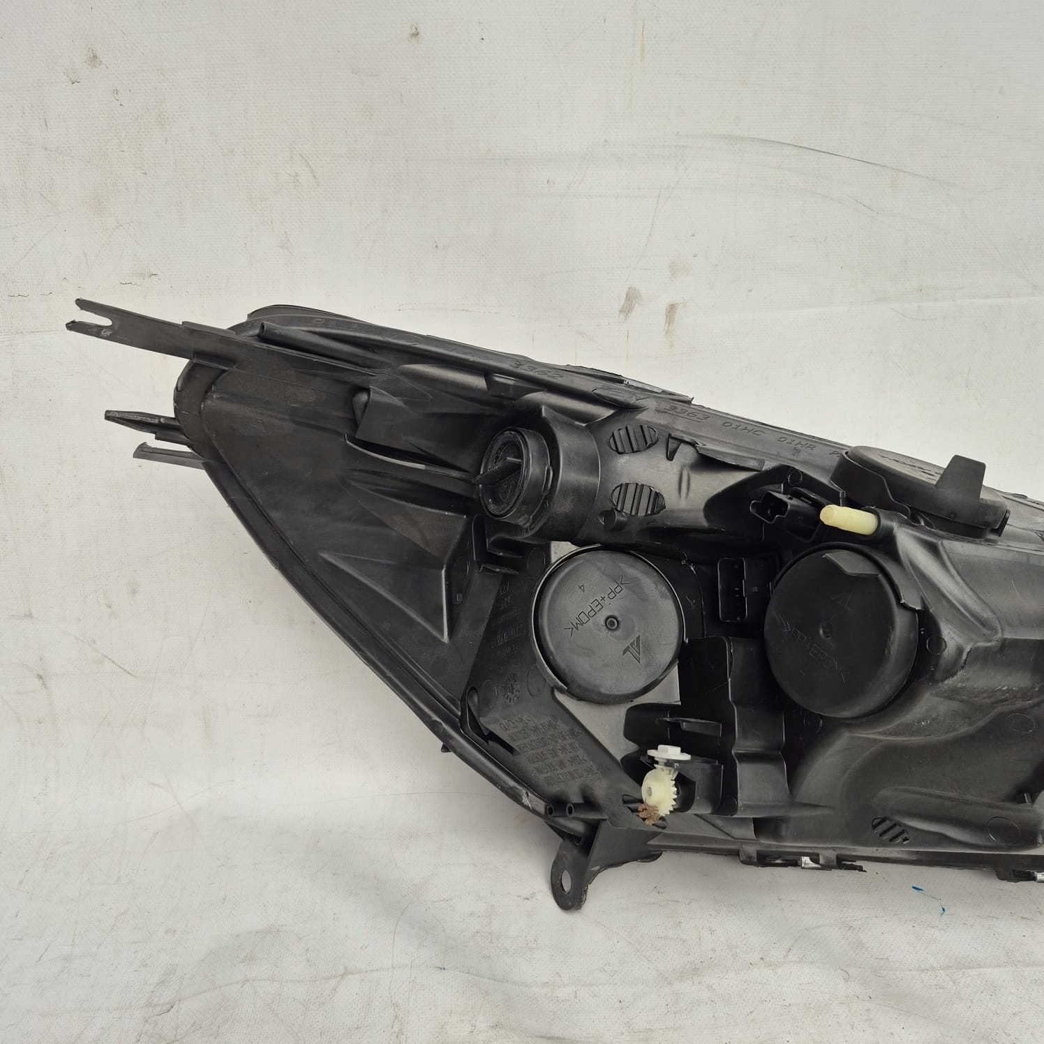 RENAULT CLIO IV 4 12- light left front front CIEMNA 260601732R