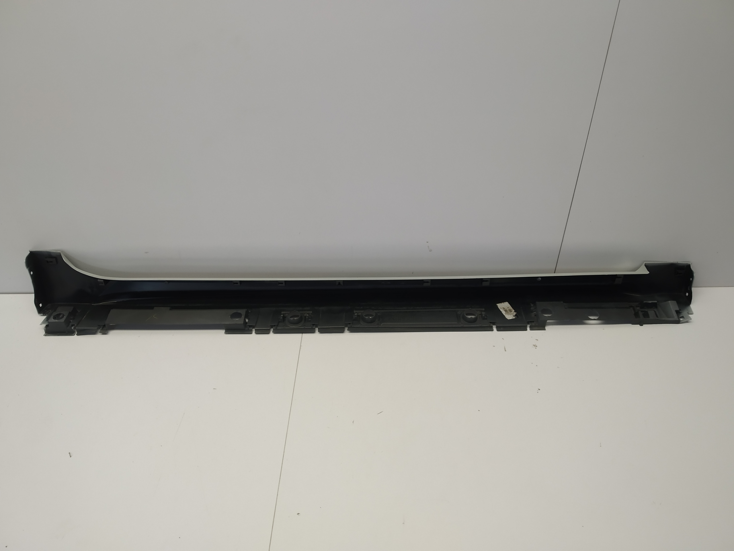 2018r + Toyota Corolla E21 kombi threshold moulding threshold left 75860-02220