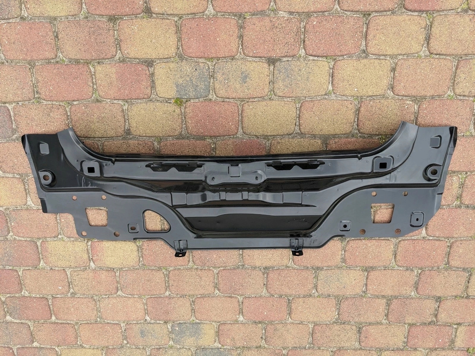 Mazda 3 I BK Sedan ściana pas tył tylny 04-09 Typ samochodu Samochody osobowe