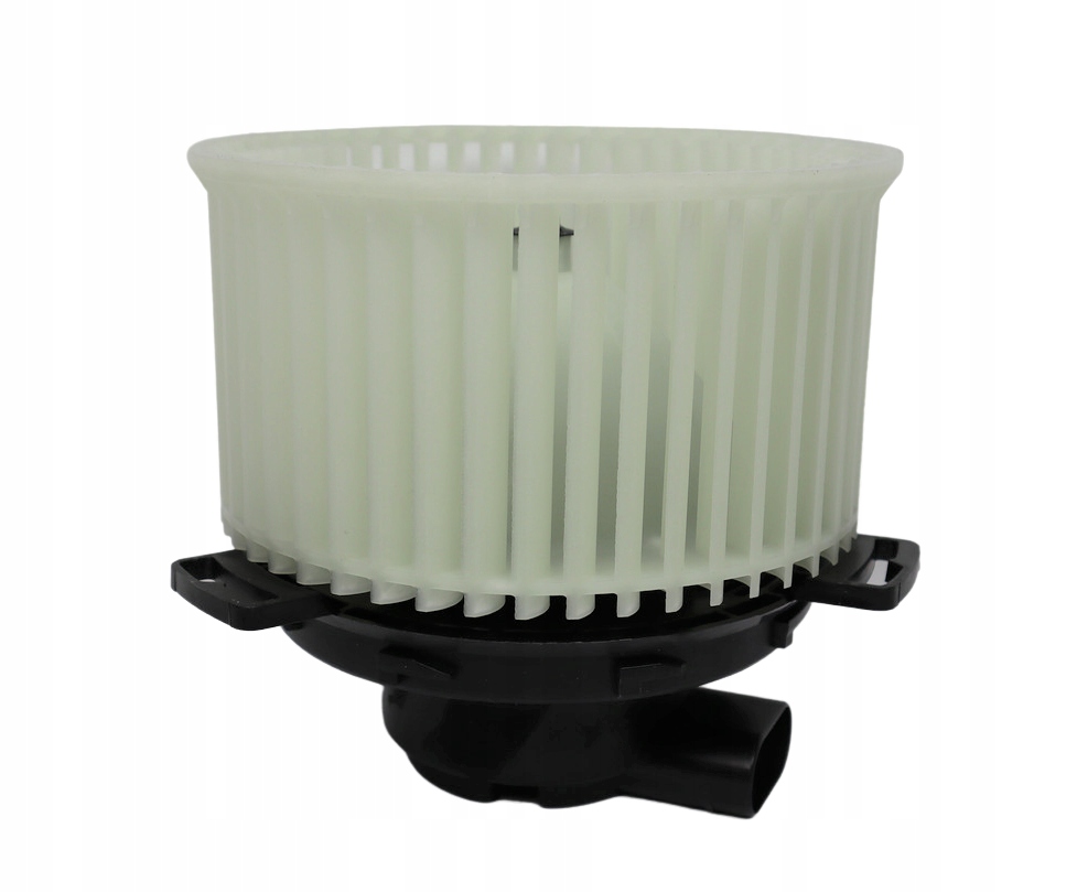 WENTYLATOR MAZDA 3 (BL) 2009 - 2013 DMUCHAWA