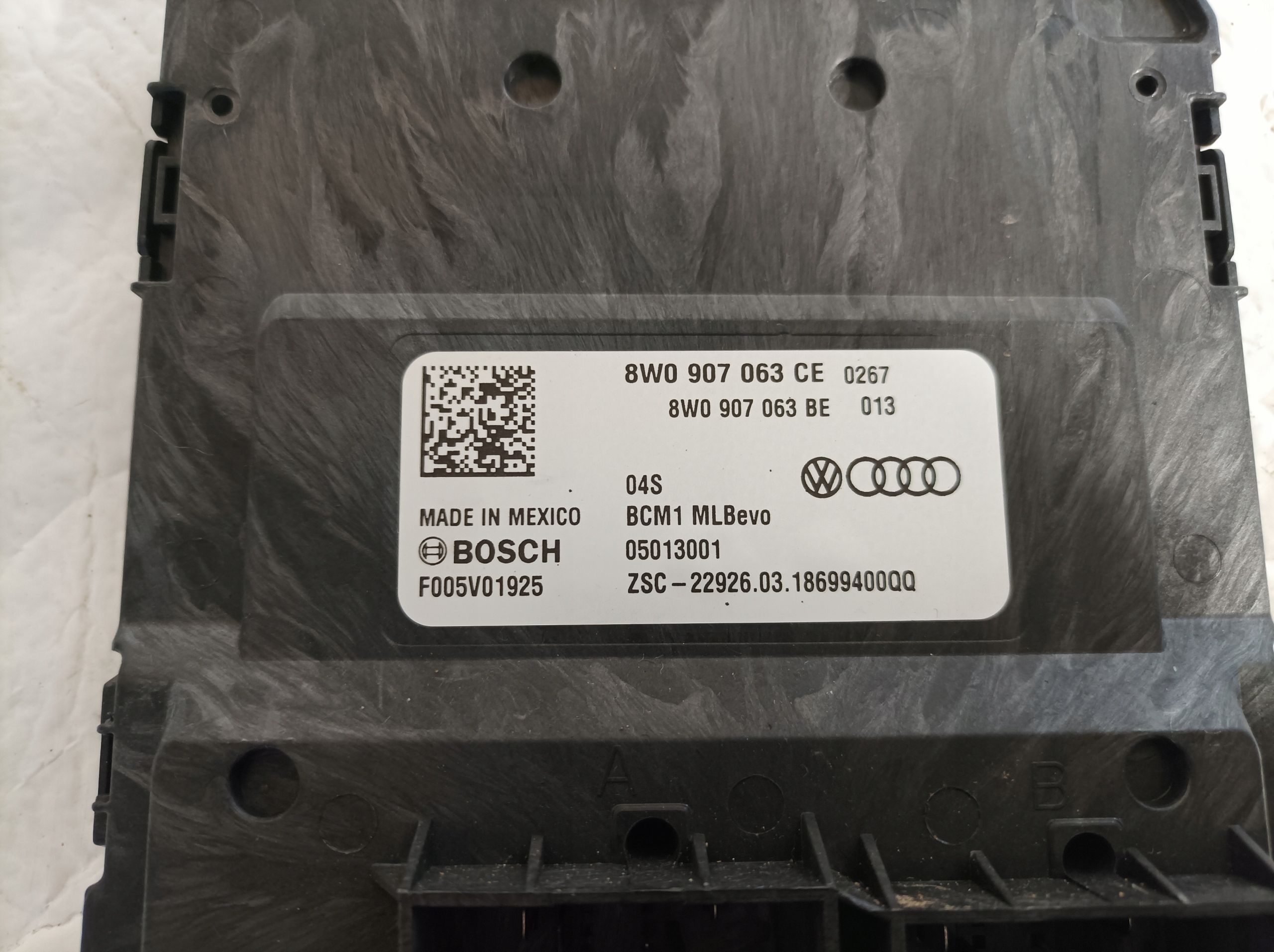 AUDI Q5 II Bedienteil BORDNETZ 8W0907063CE