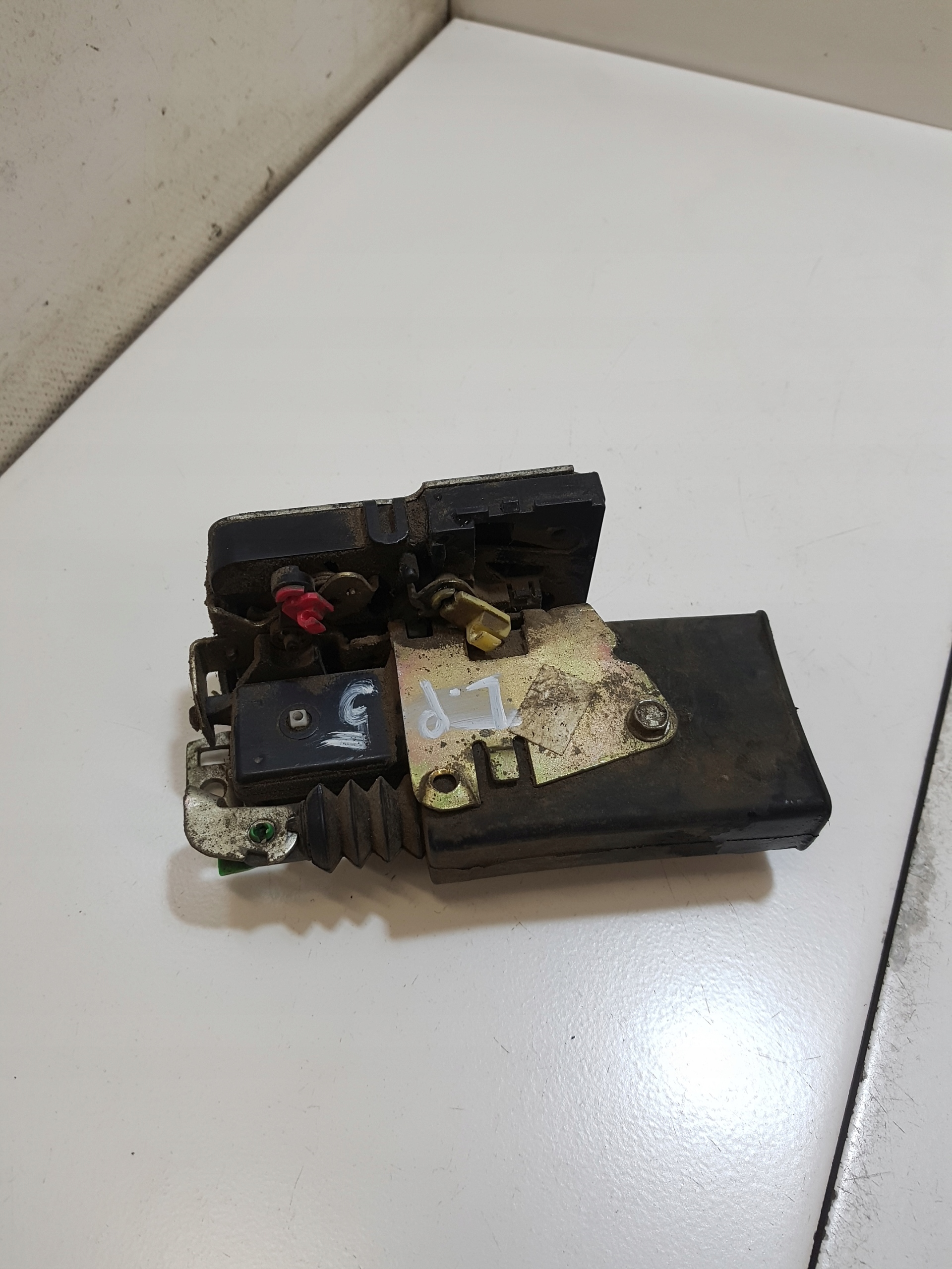 lock door right rear part rear DACIA LOGAN 5 PIN