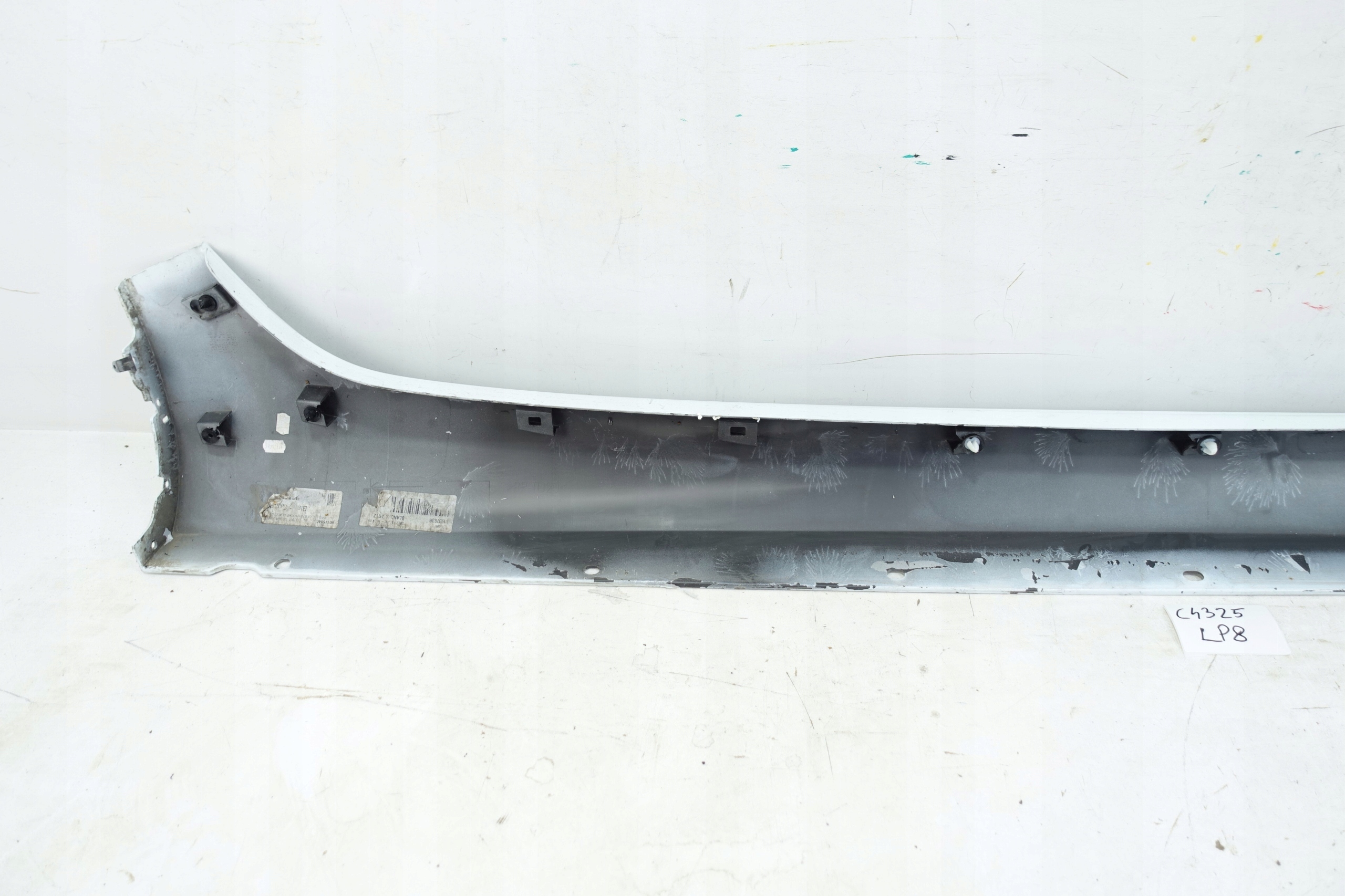 moulding threshold left RENAULT ZOE 764197005R