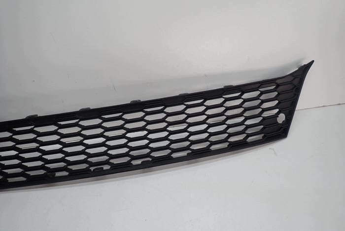 MITSUBISHI ASX LIFT 17- grid of a bumper front front