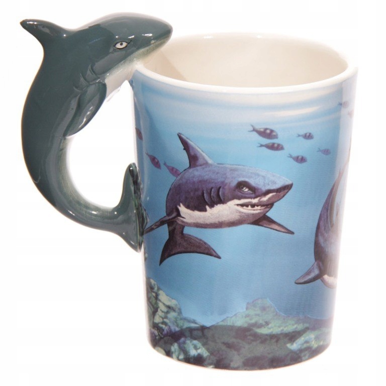 

Lisa Parker Kubek Ceramiczny z Nadrukiem Rekin