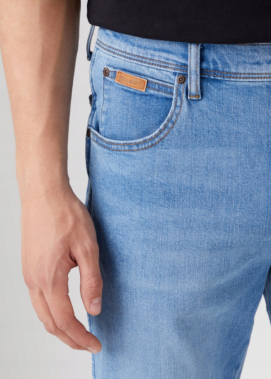 WRANGLER TEXAS MĘSKIE SPODNIE JEANSOWE W33 L30 Kolekcja TEXAS SLIM