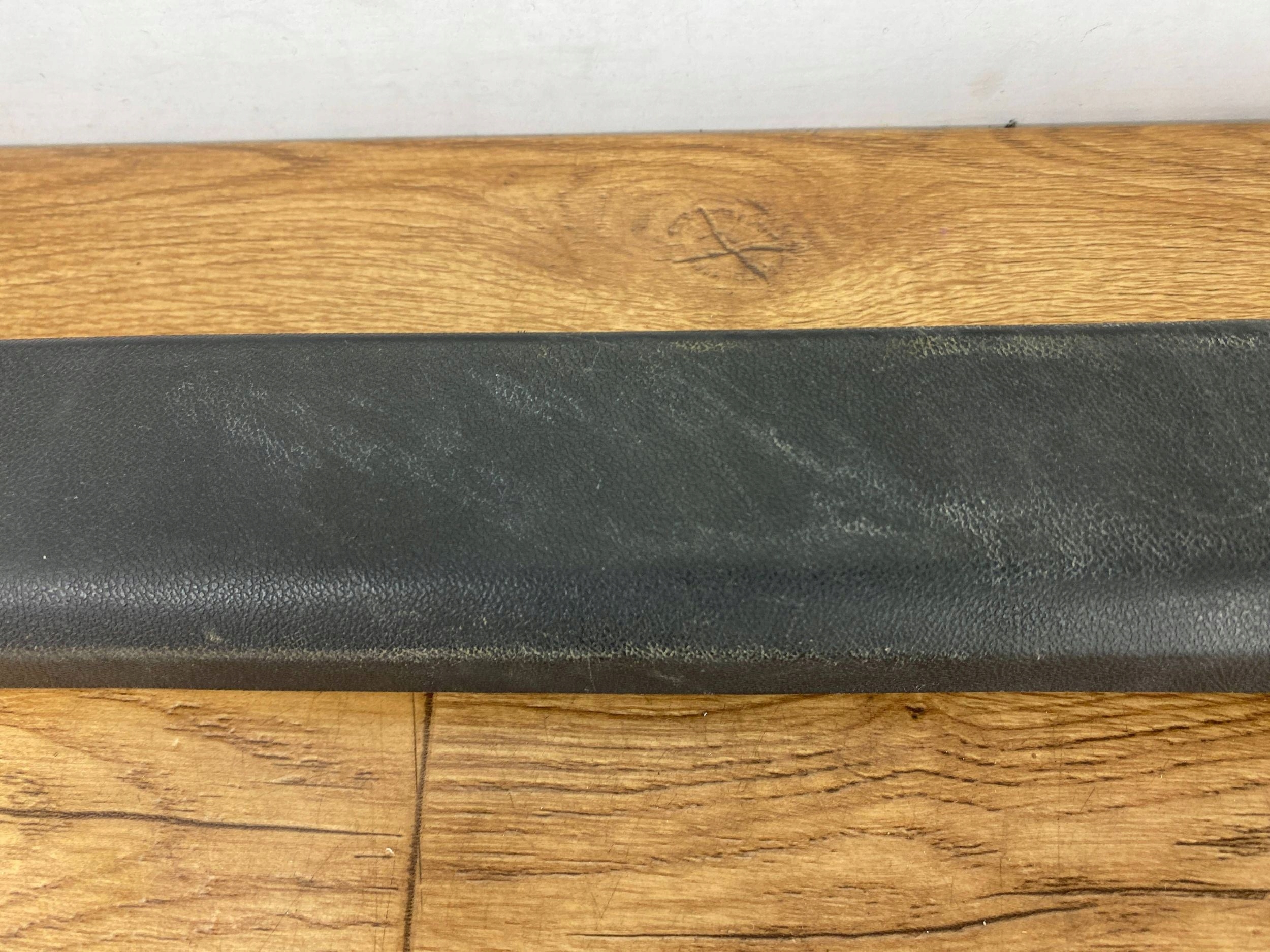 cap threshold door przednich Chevrolet Camaro 2016+