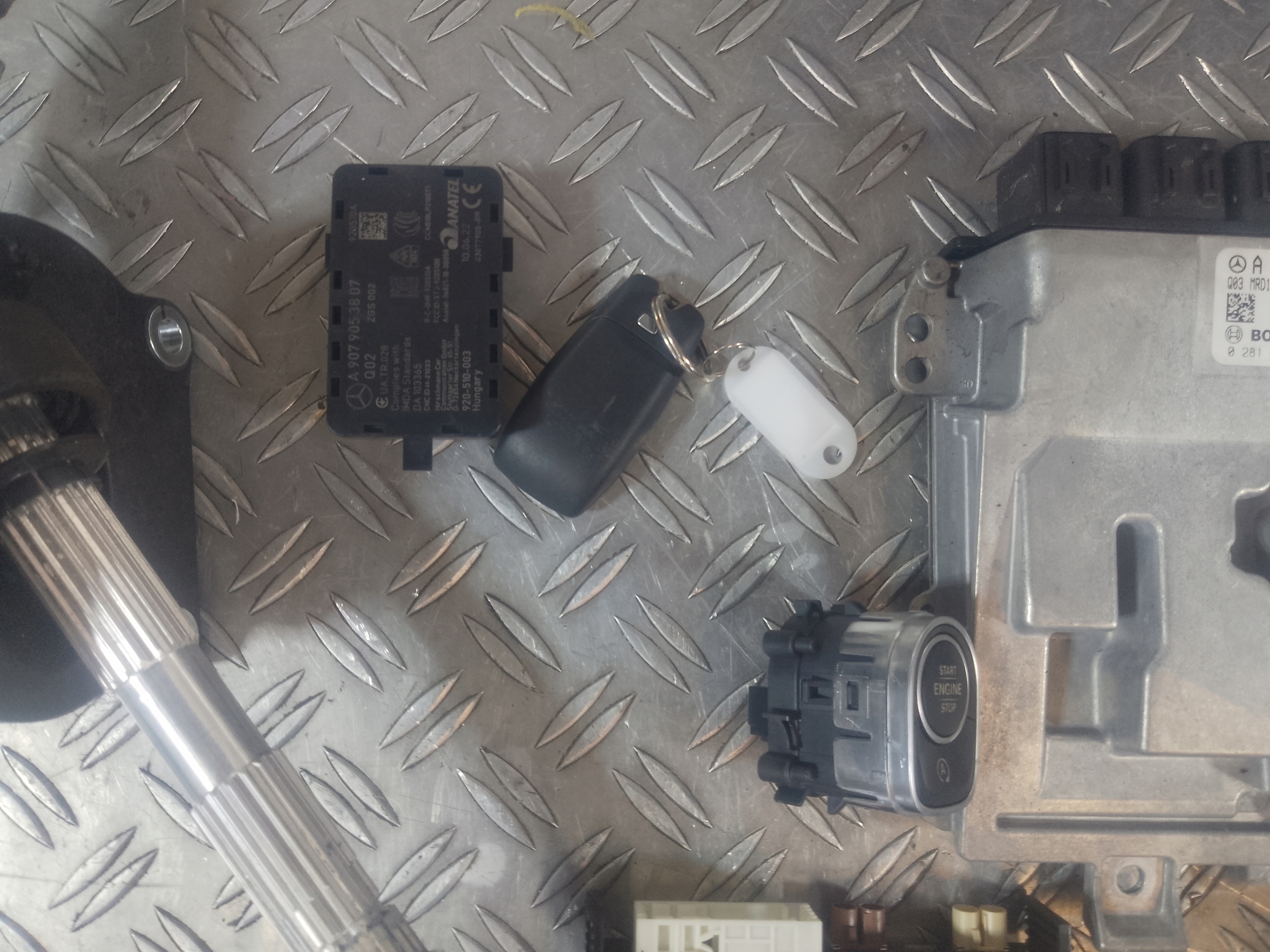 блок управления двигателем, ЭБУ MERCEDES SPRINTER 907 2.0 OM654