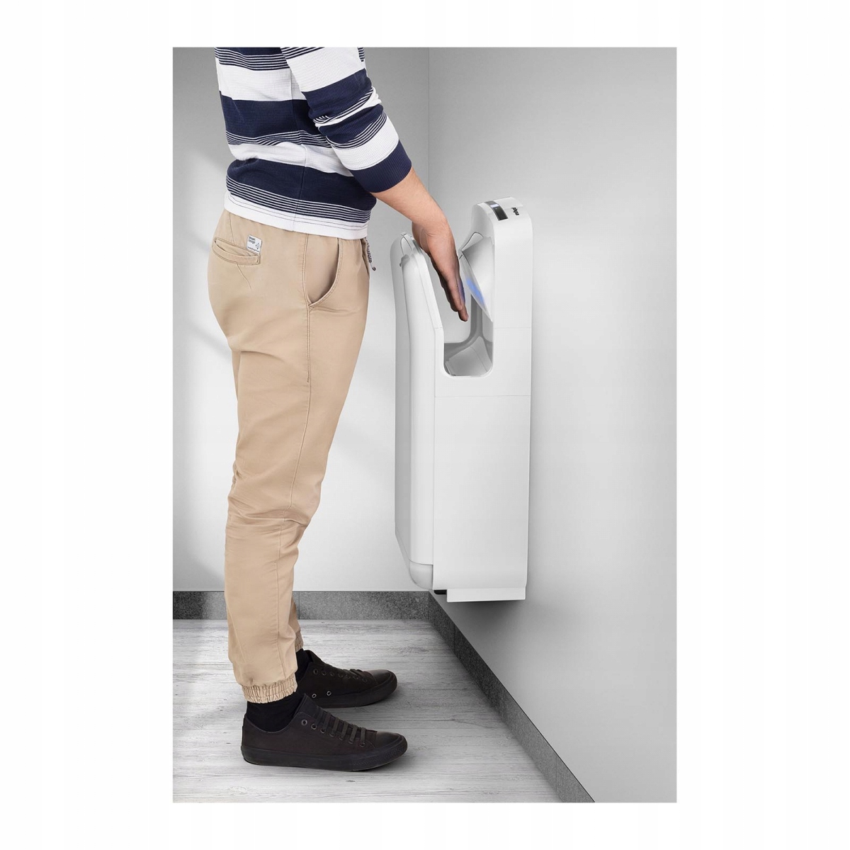 KIESZONKOWA SUSZARKA DO RĄK ORIA PHYSA 10040151 Poziom hałasu 78 dB