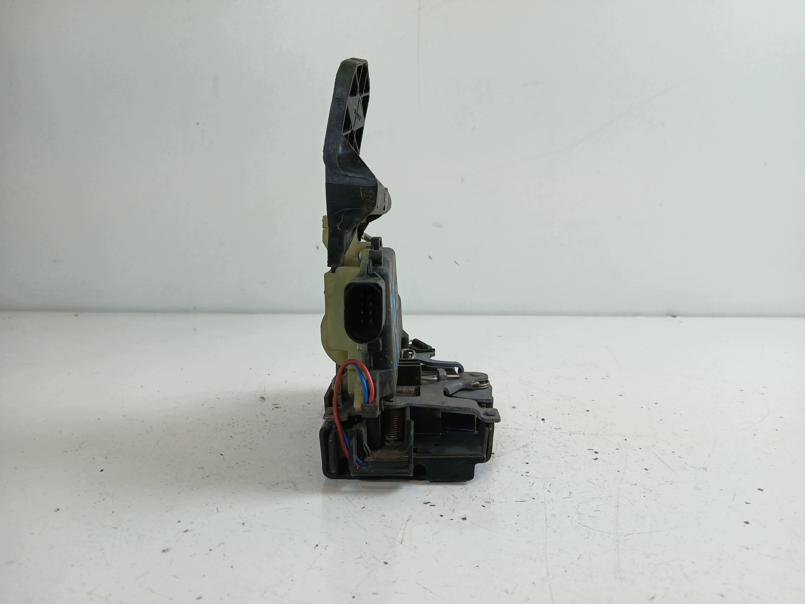 VW PASSAT B5 lock door left front 3B1837015AP