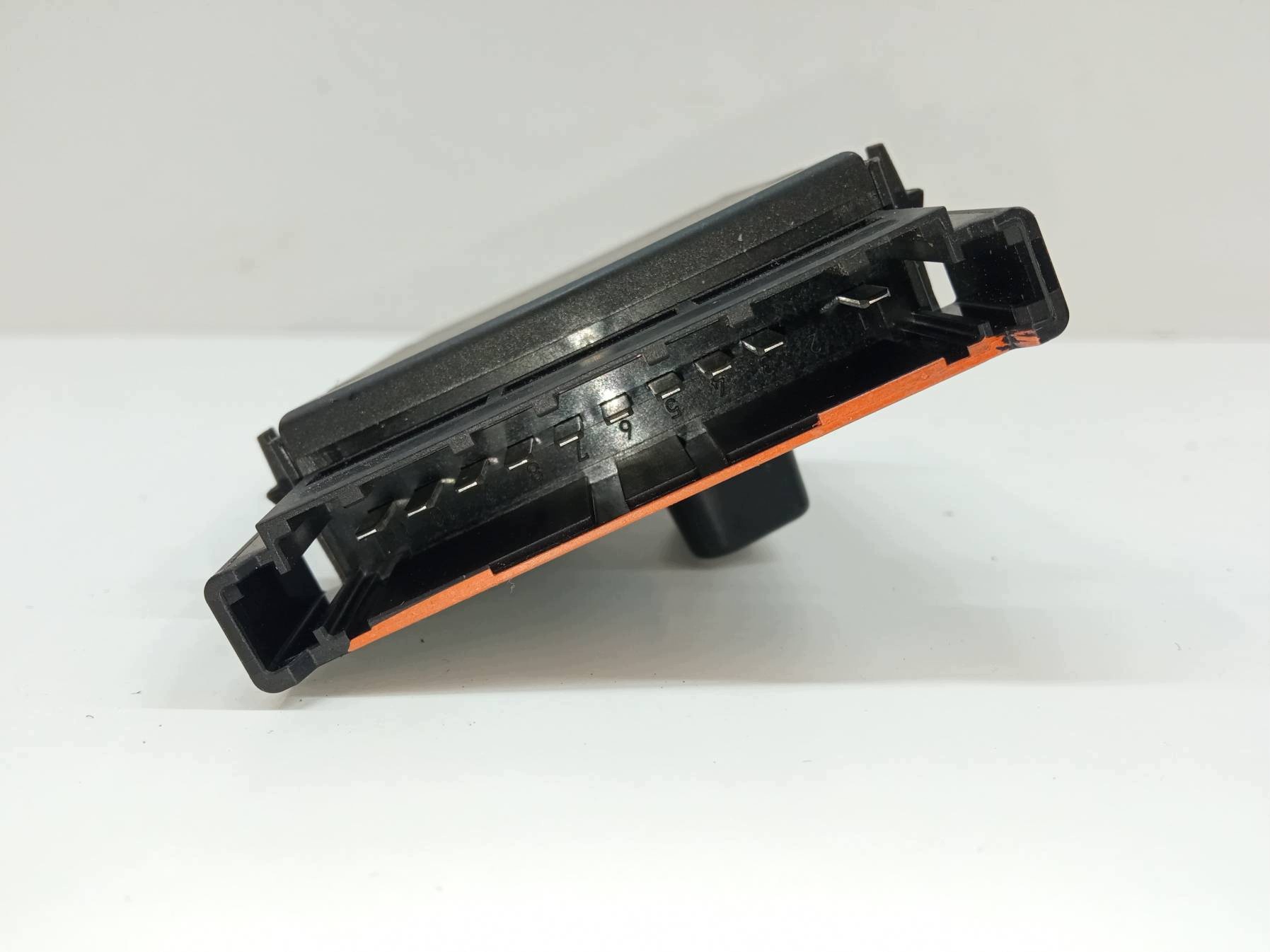 switch seat right front 56046232AB 56049428AE Dodge Durango III