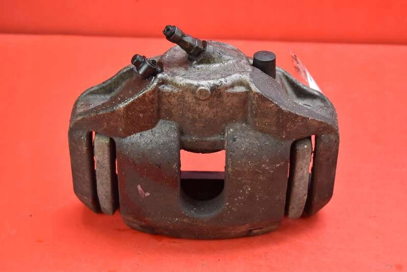 caliper brake left front BMW E60 E61 2.5i 218 KM 03-07