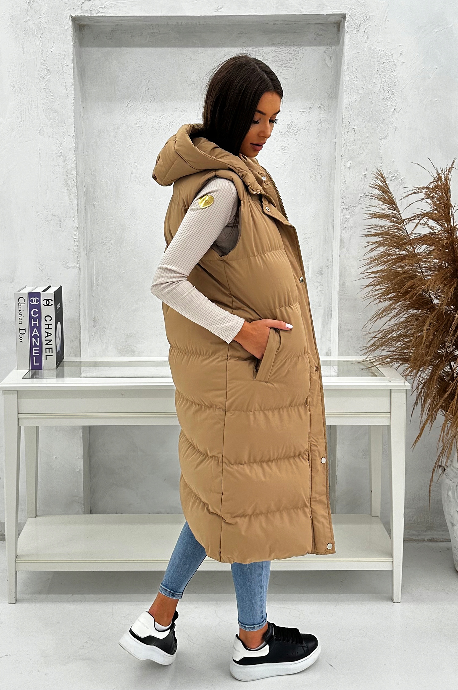 DZ728 r S DAMSKI BEZRĘKAWNIK KAMIZELKA OCIEPLANA Rodzaj puchowa