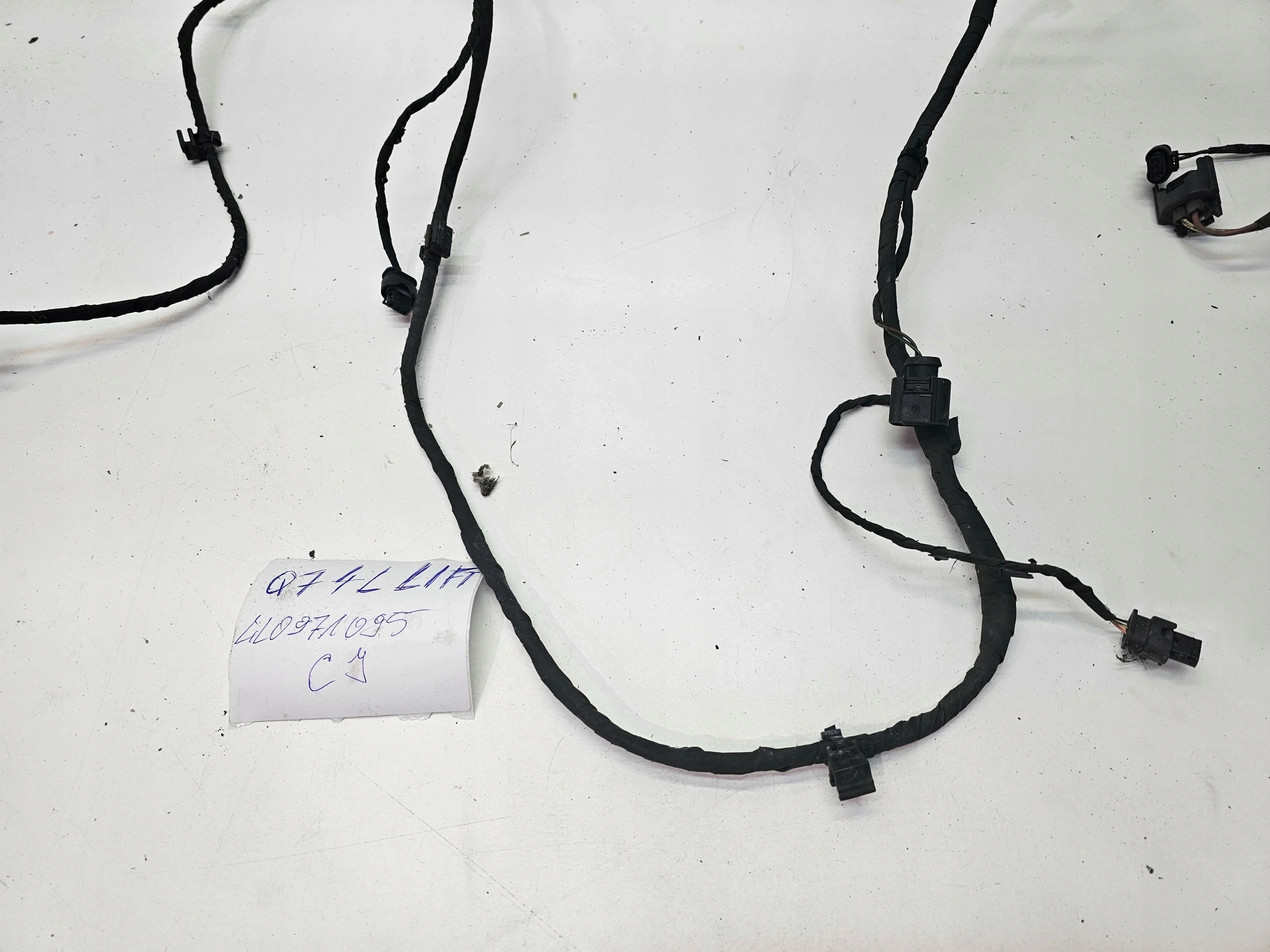 bundle PDC CZUJNIKOW front AUDI Q7 4L LIFT 4L0971095CJ
