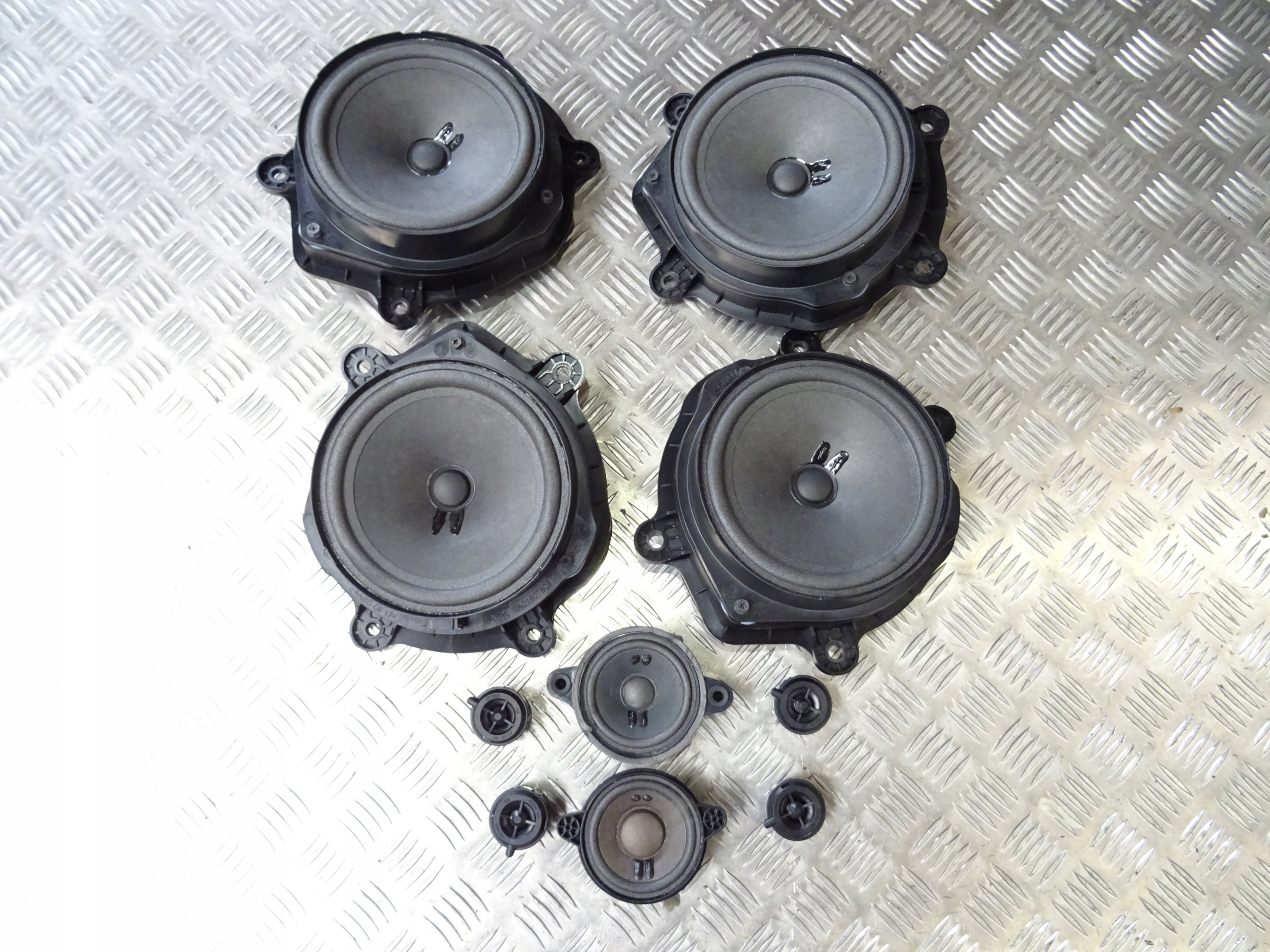 MERCEDES W470 GLOSNIKI GLOSNIK KOMPLET