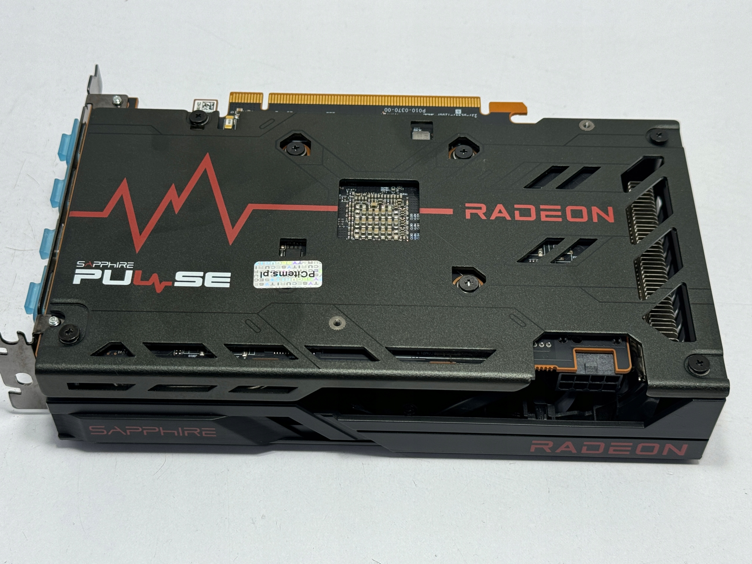 Karta graficzna SAPPHIRE Radeon RX 6600 Pulse 8 GB Model Pulse Radeon RX 6600