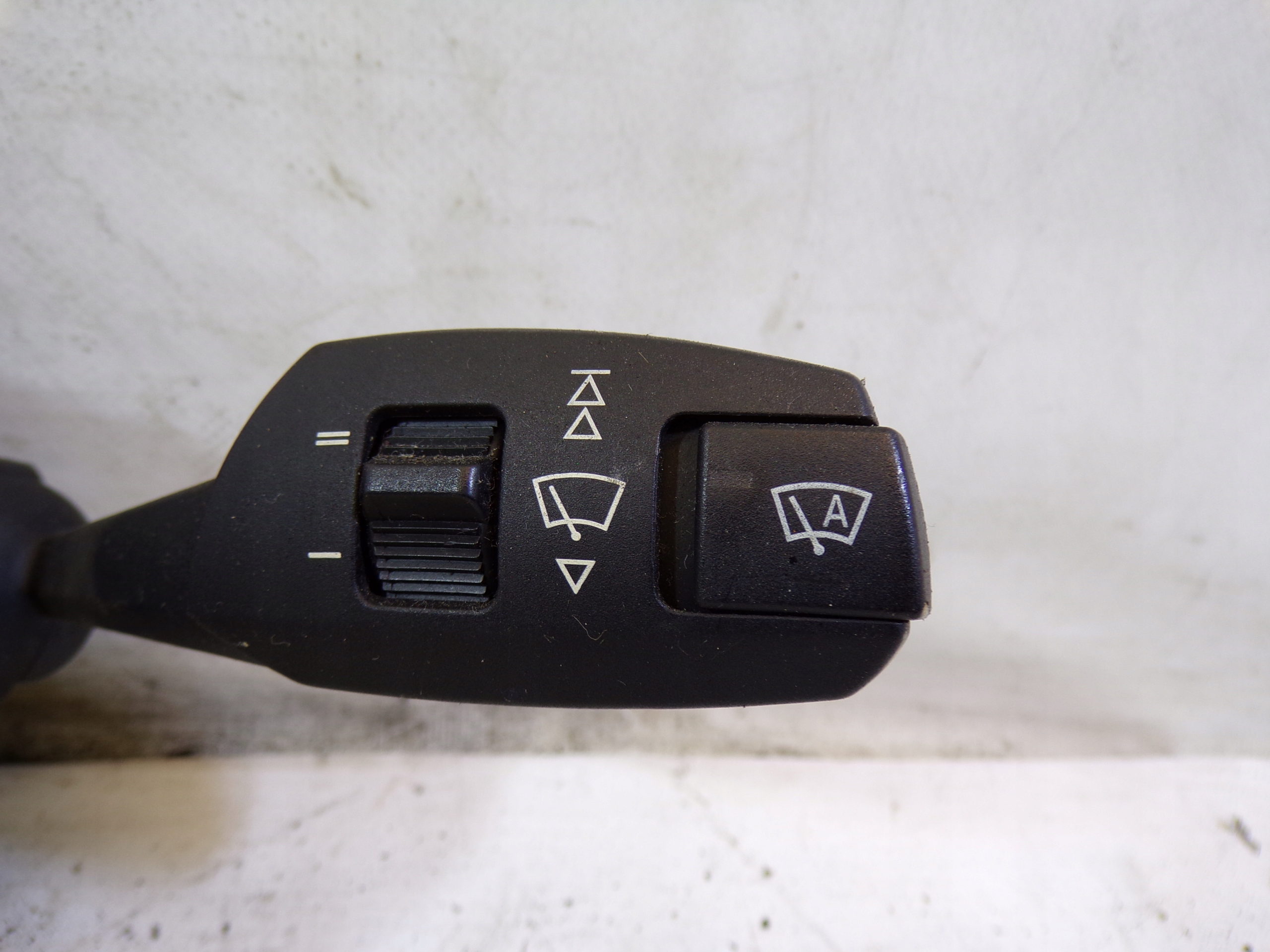 Commodo essuie glace BMW E90 / E91 9123043-02
