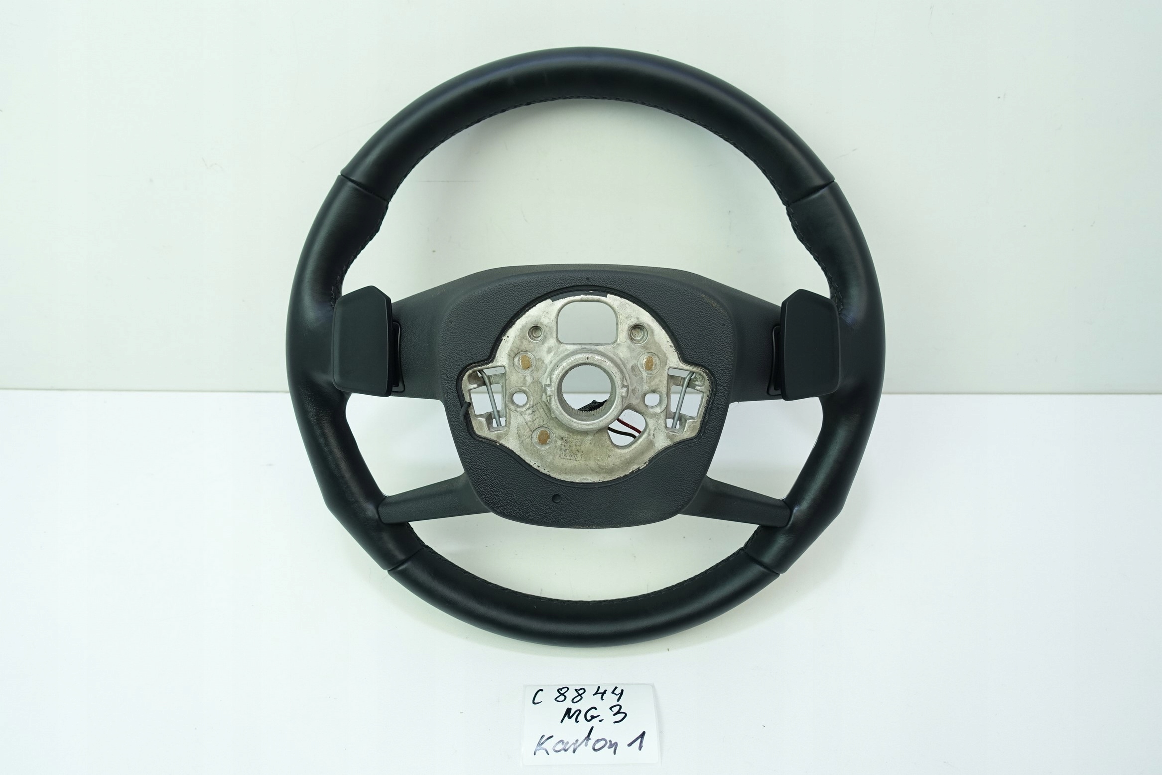 руль Audi Q5 E-TRON 85E 85E419091B