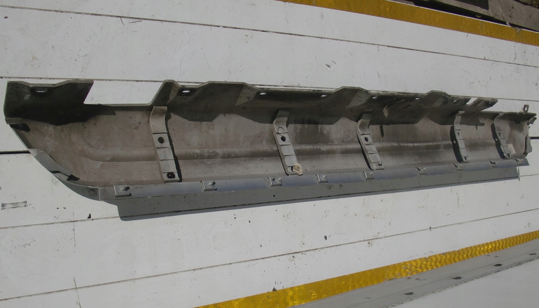 BMW X3 E83 moulding threshold for threshold left m-packet SREBRNA TITANSILBER