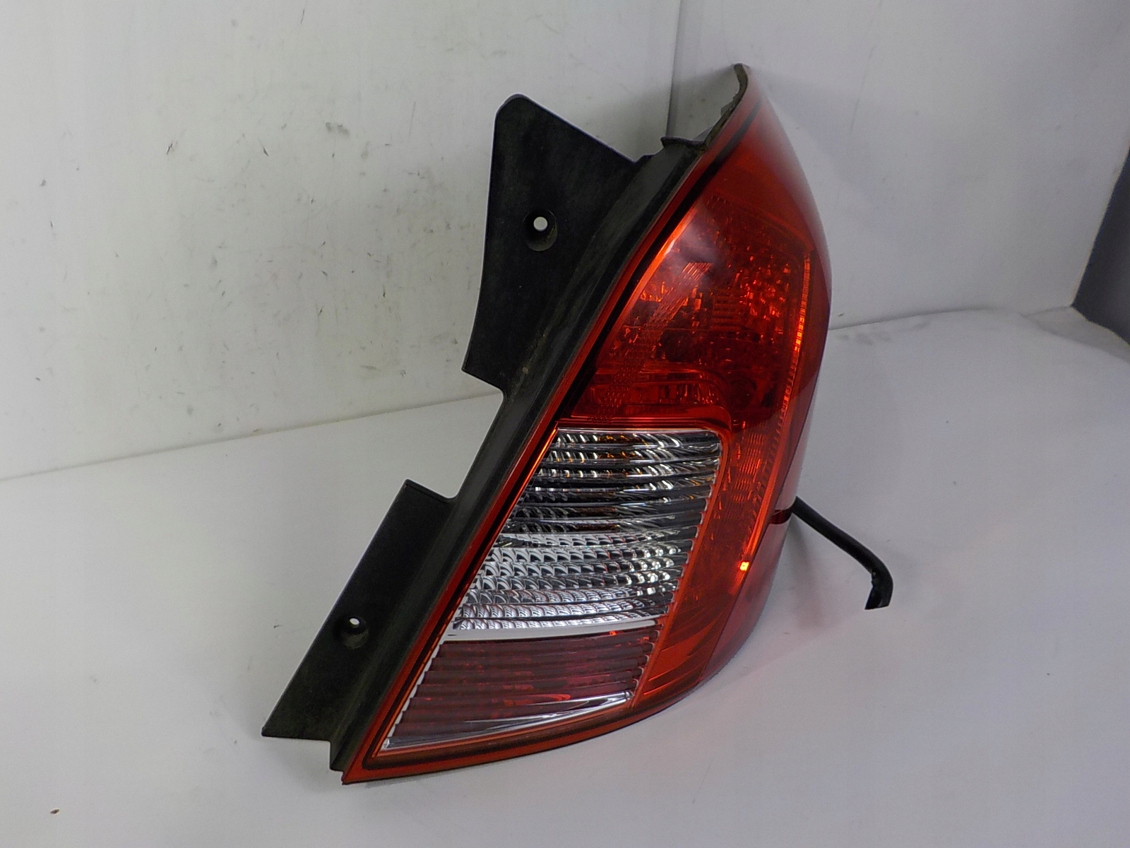 OPEL ANTARA LIFT light right rear part rear UK