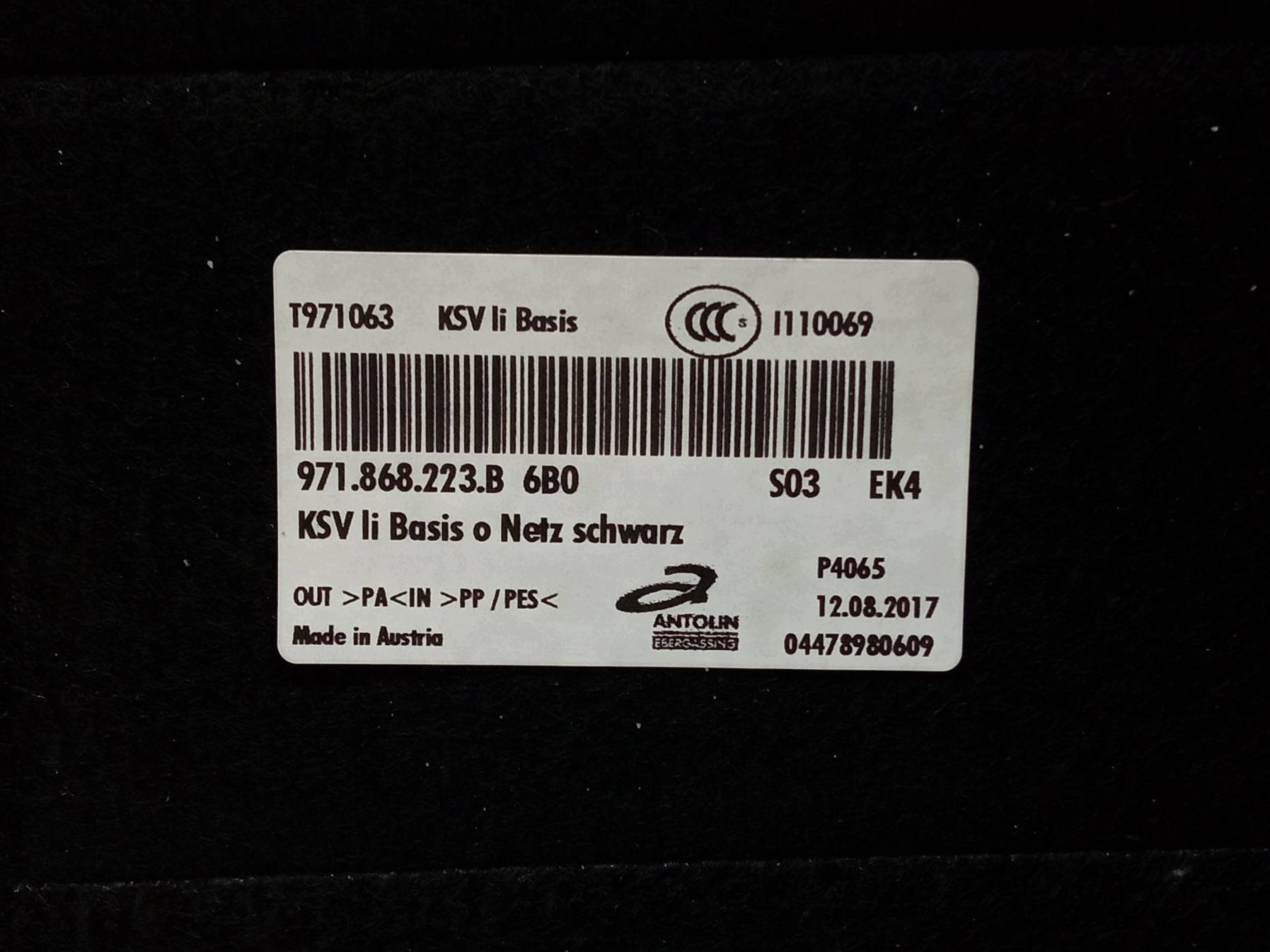 boot upholstery left rear part 971868223B Porsche Panamera II 971