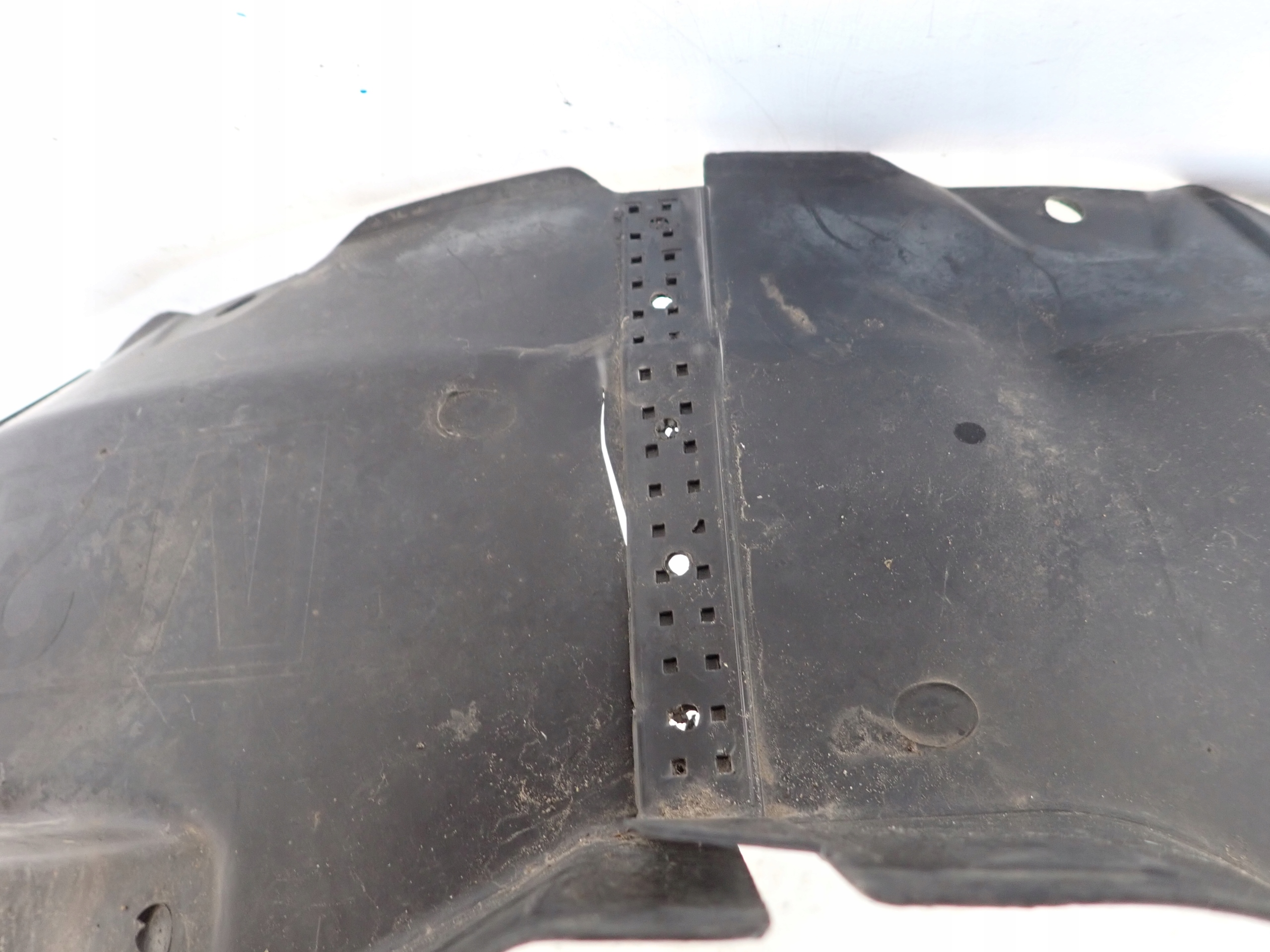 HYUNDAI TUCSON and 04- mudguard left front front 86811-2E010