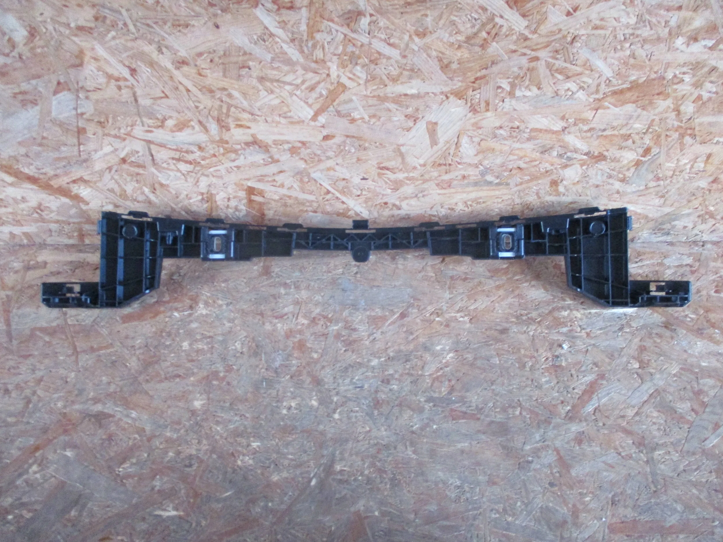 bumper bracket rear part MB C KLASA W206 sedan