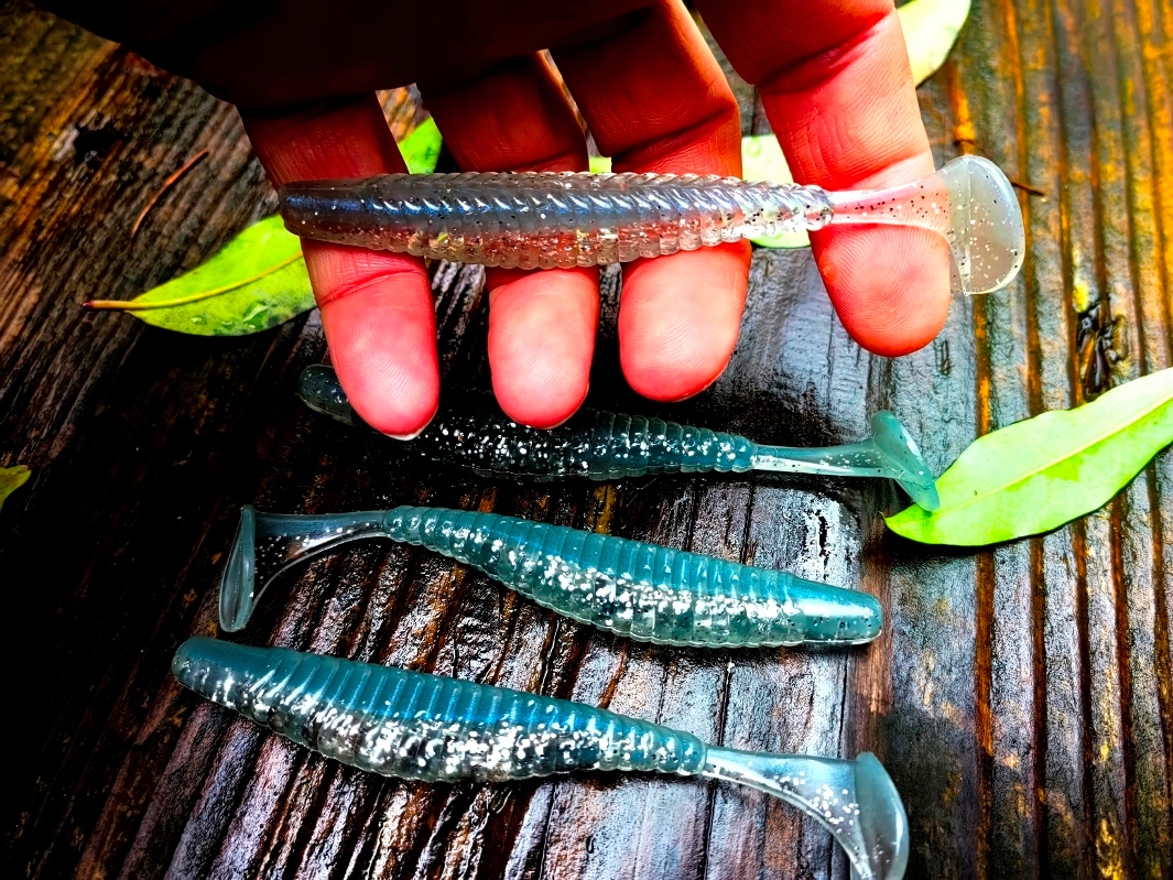 8 szt. Kopyto Armord Shad Damiki 10.2 cm 6g Zander Waga 6.5 g