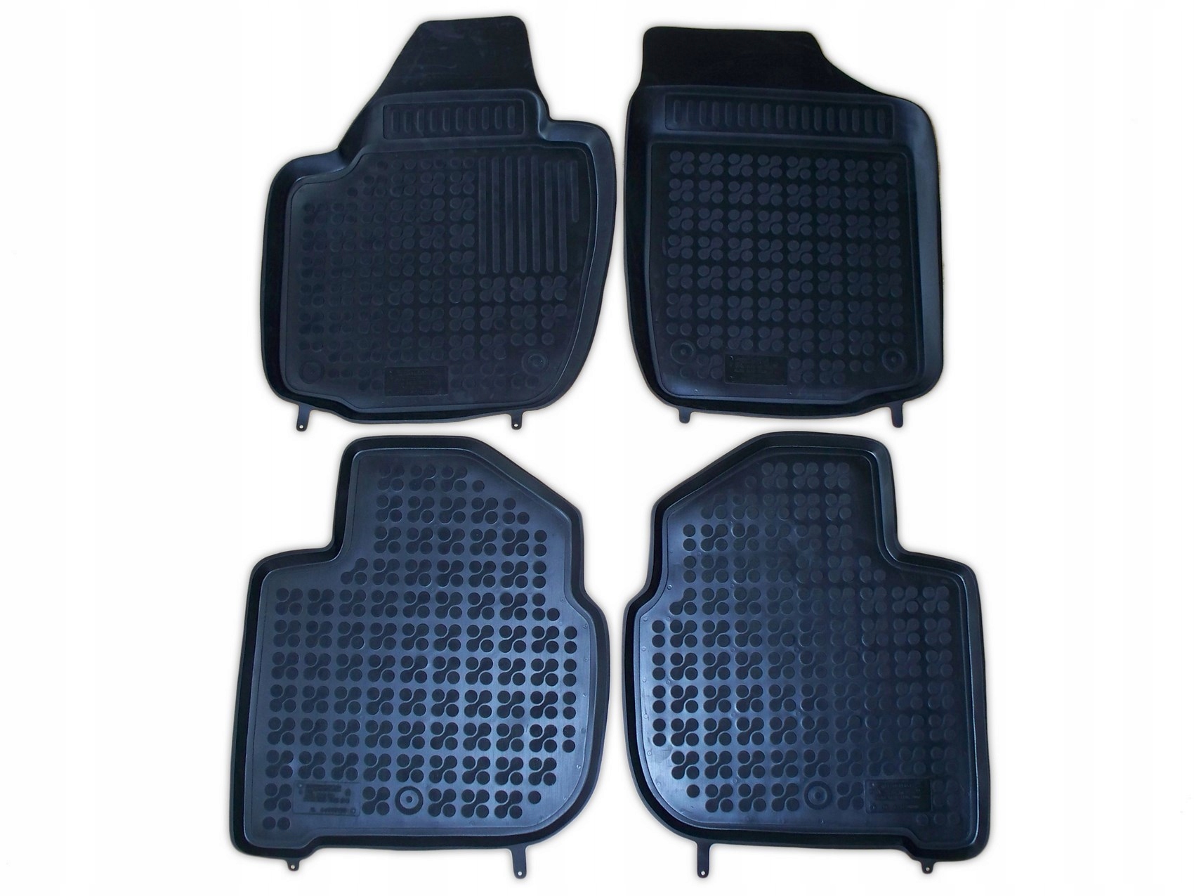 Крепление подарок Skoda Rapid от 2017