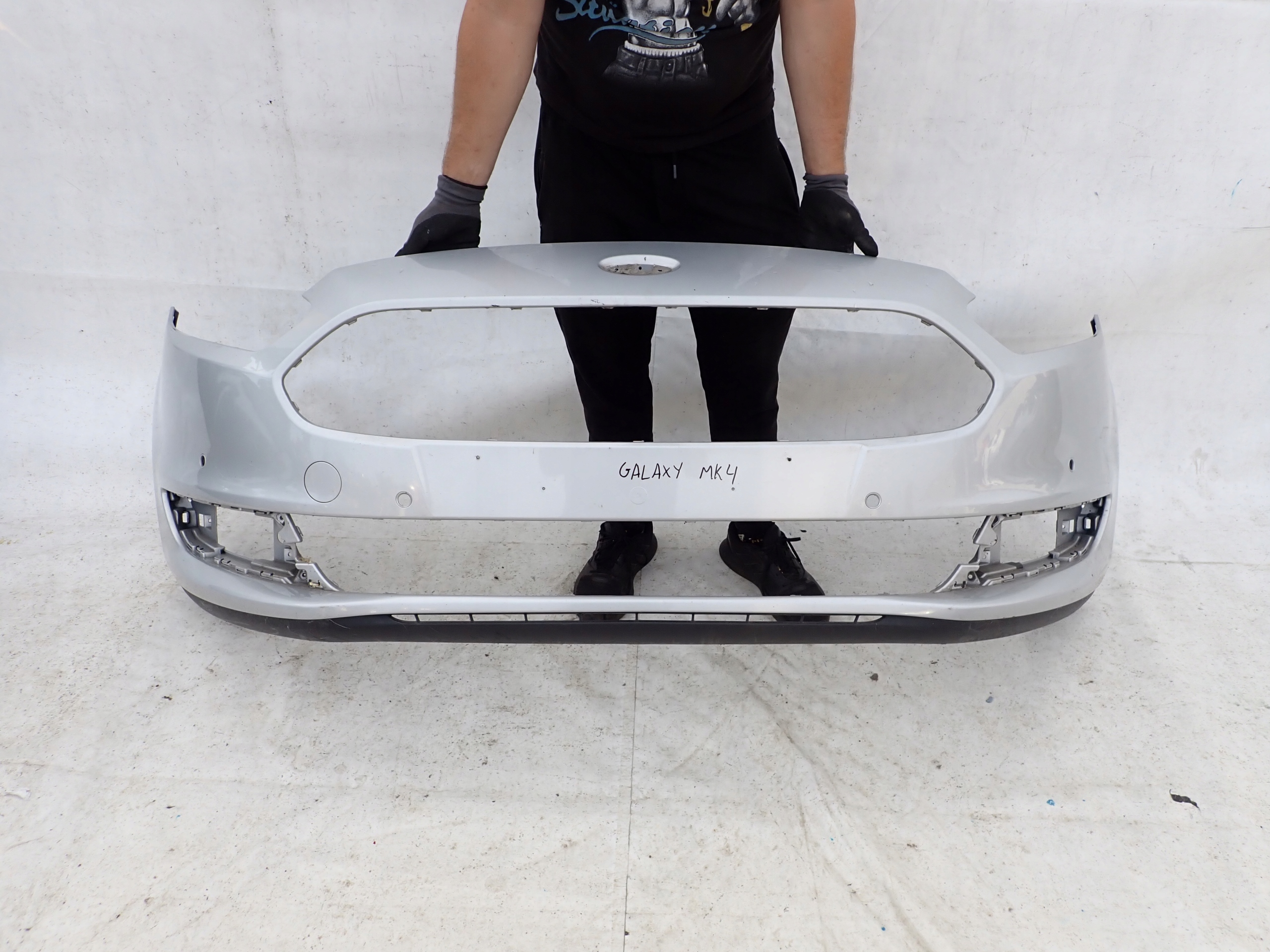 FORD GALAXY MK3 15- bumper front front PDC