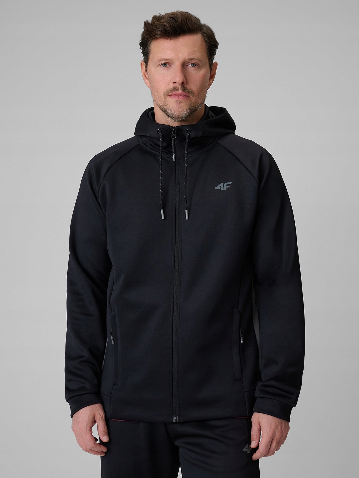4F Mikina Černá Regular Rychleschnoucí XXL