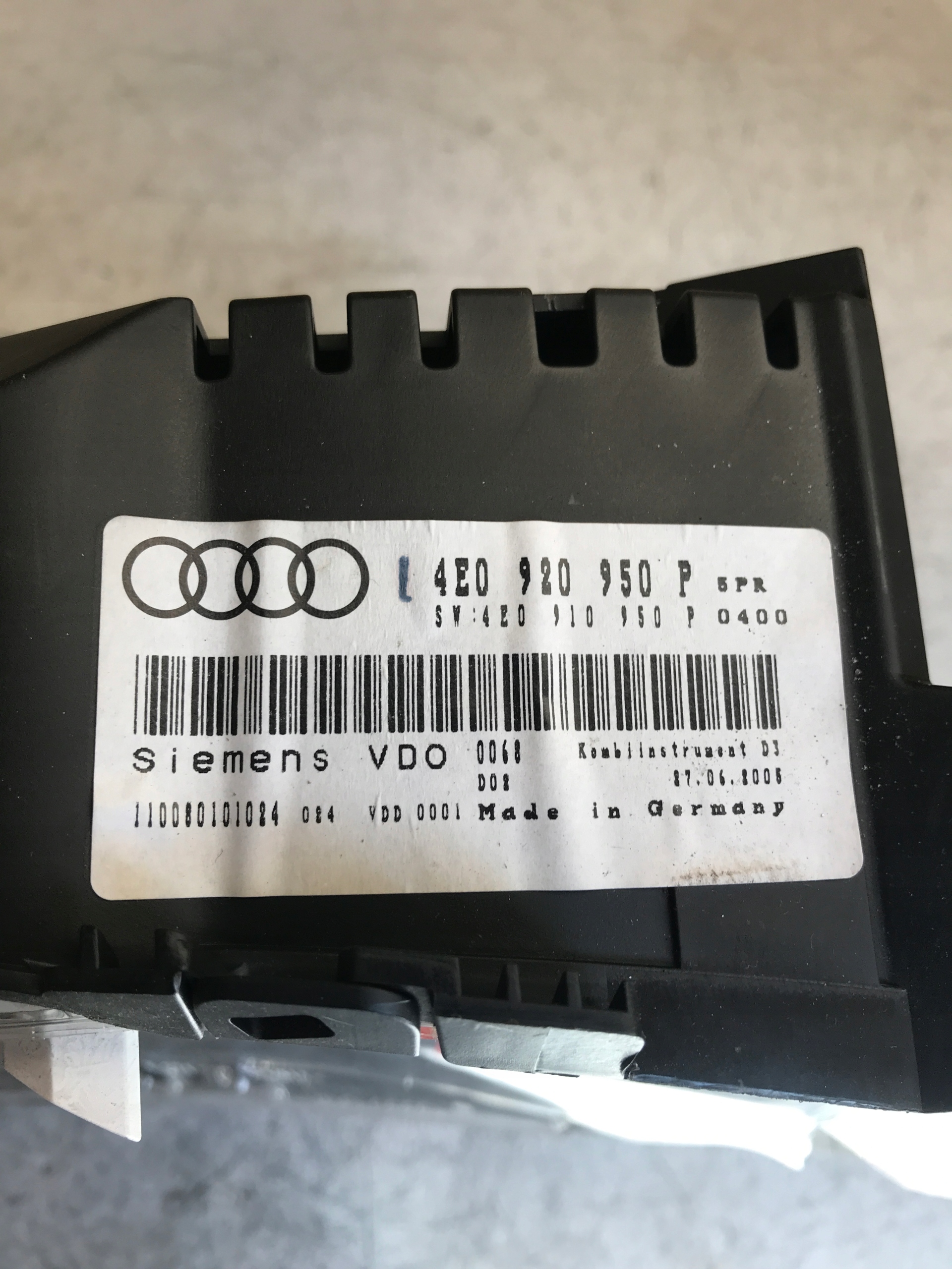 budíky budiky AUDI A8 D3 4E0920950P UK